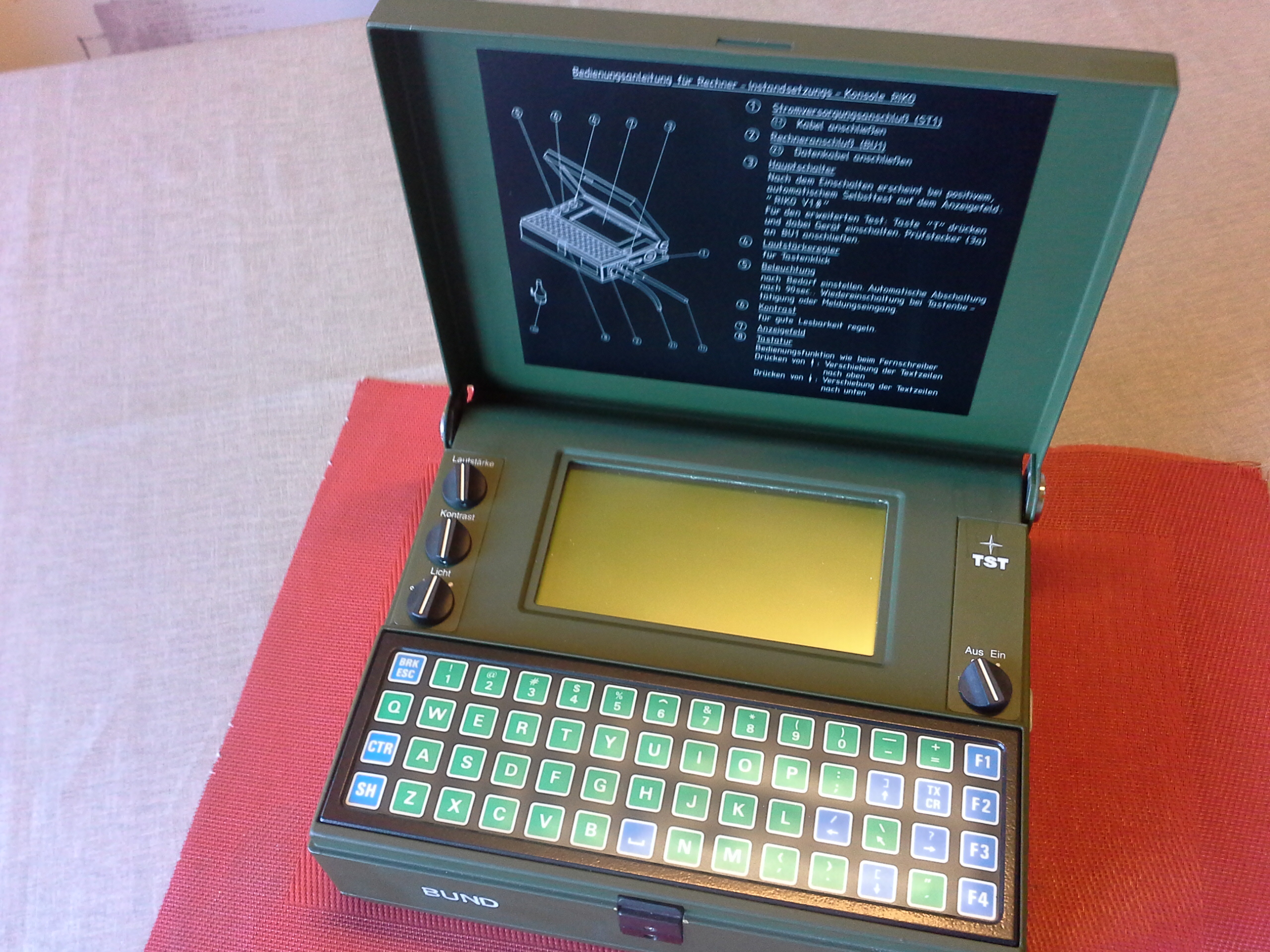 Laptop, Konsole, Ein- Ausgabe, TEA 640-RIKO