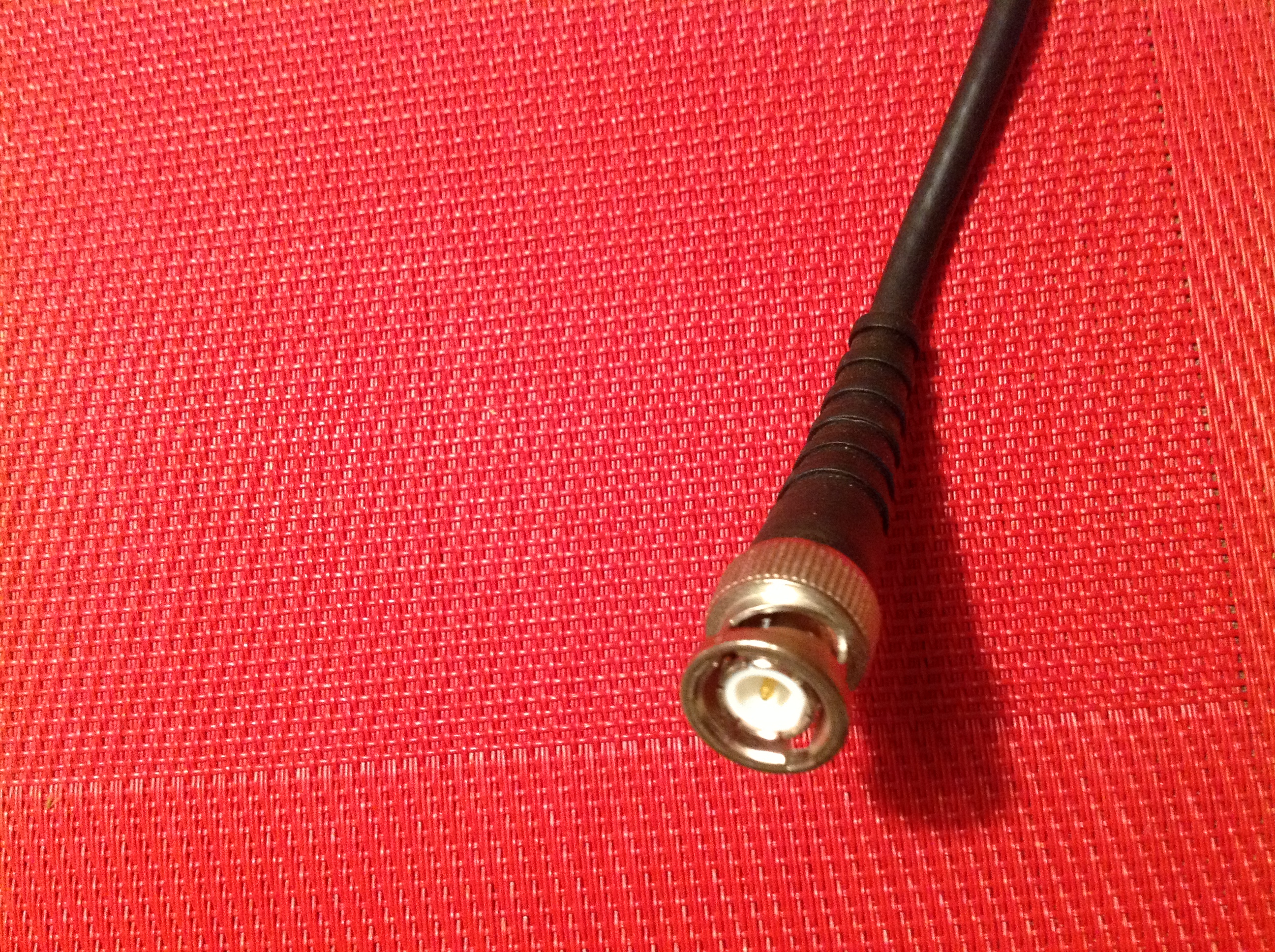 BNC-Kabel 48 cm lang mit BNC T-Verteiler und 50 Ohm Abschlusswiderstand, Endwiderstand