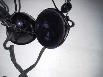 Headset-Kopfhörer mit Metallbügel und 2 x Klinkenanschluß