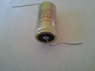 Kondensator 1000µF-40V T+50-10 Elko