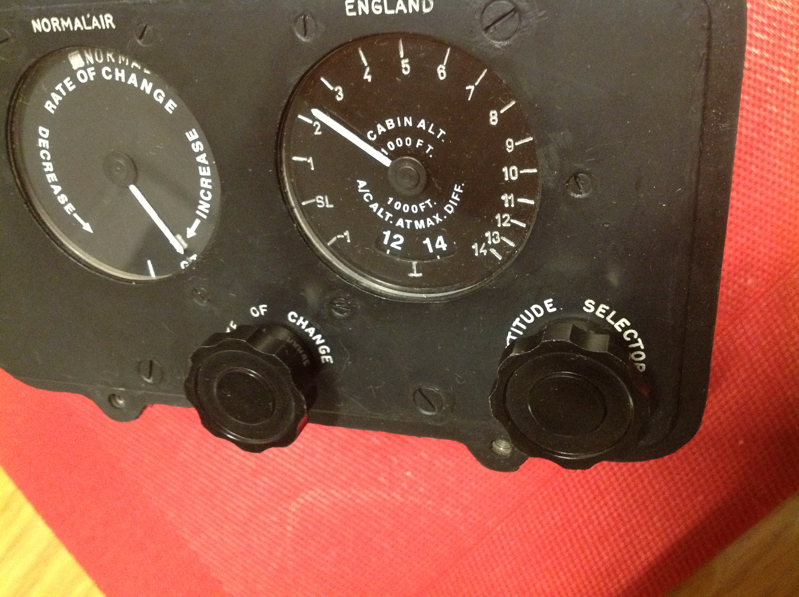 Kabinendruckregler, Schaltgerät Luftdruck vom Flugzeug Transall C-160