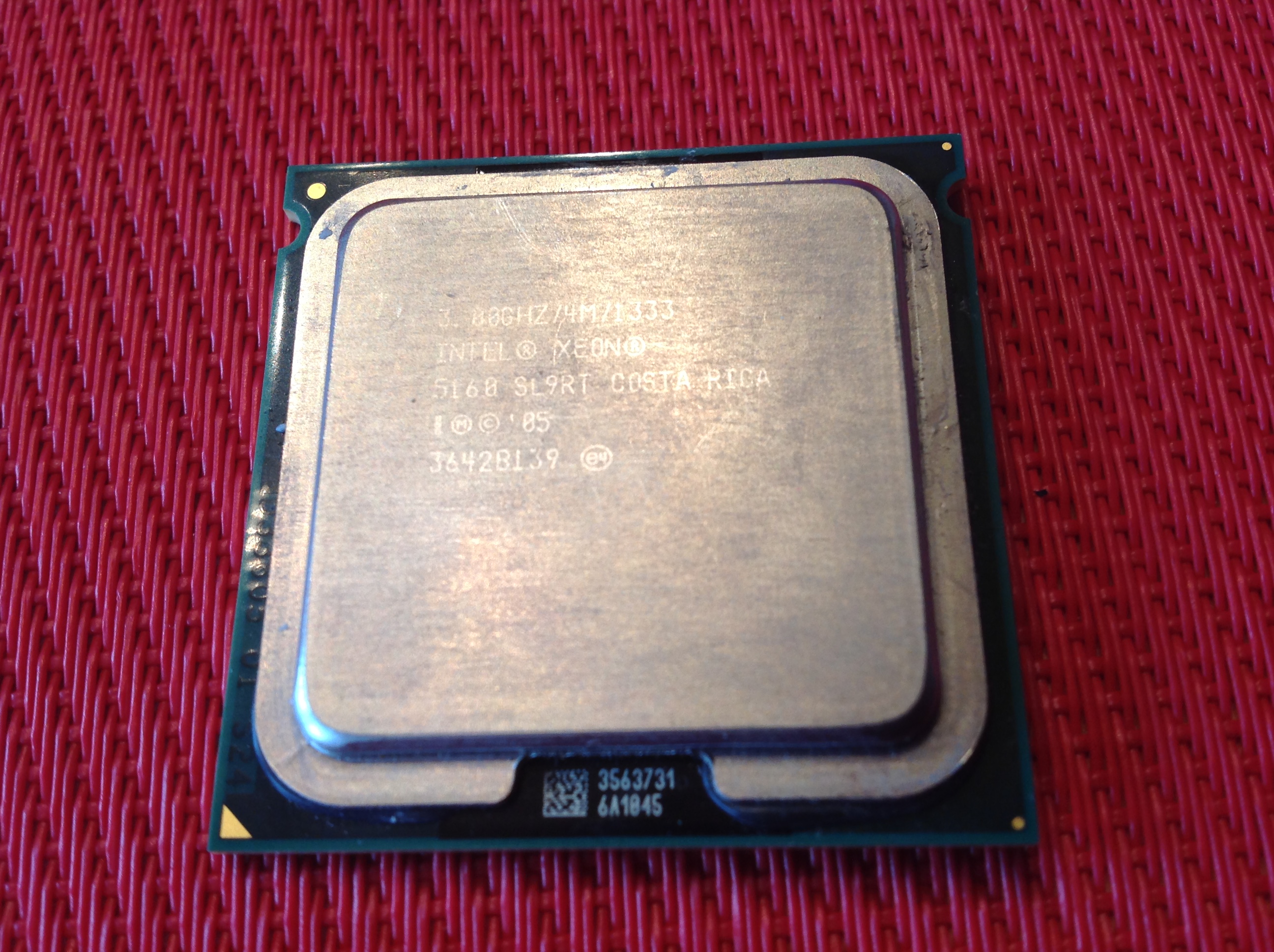 Intel Xeon Processor i5  (4M Cache, 3.00 GHz, 1333 MHz FSB)