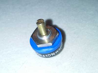 Potentiometer P1 250R +/-10% WM110