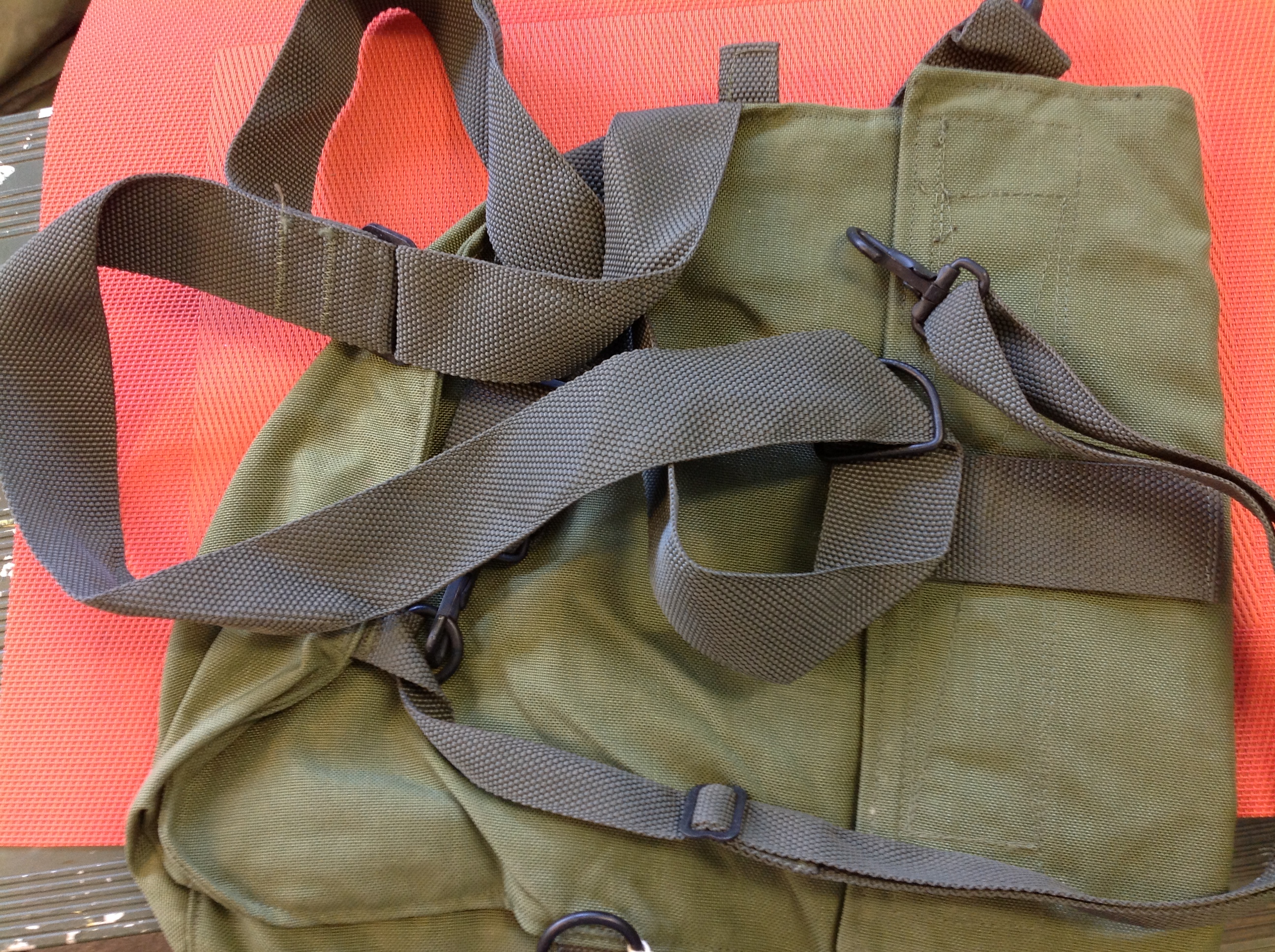 US Army Gasmasken Tasche für M42/45