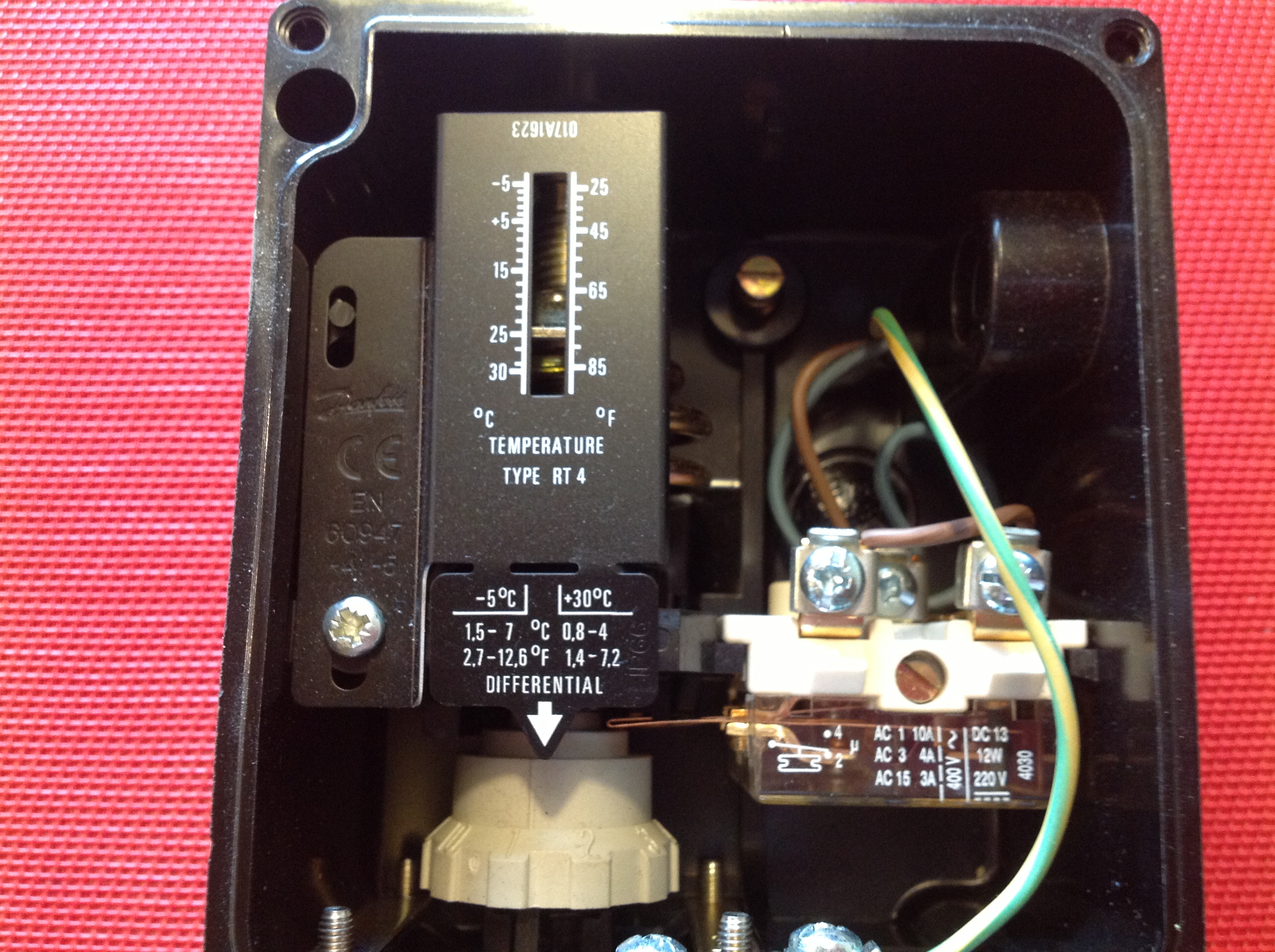 Danfoss Termostat mit Raumfühler / Temeraturregler Typ RT 4