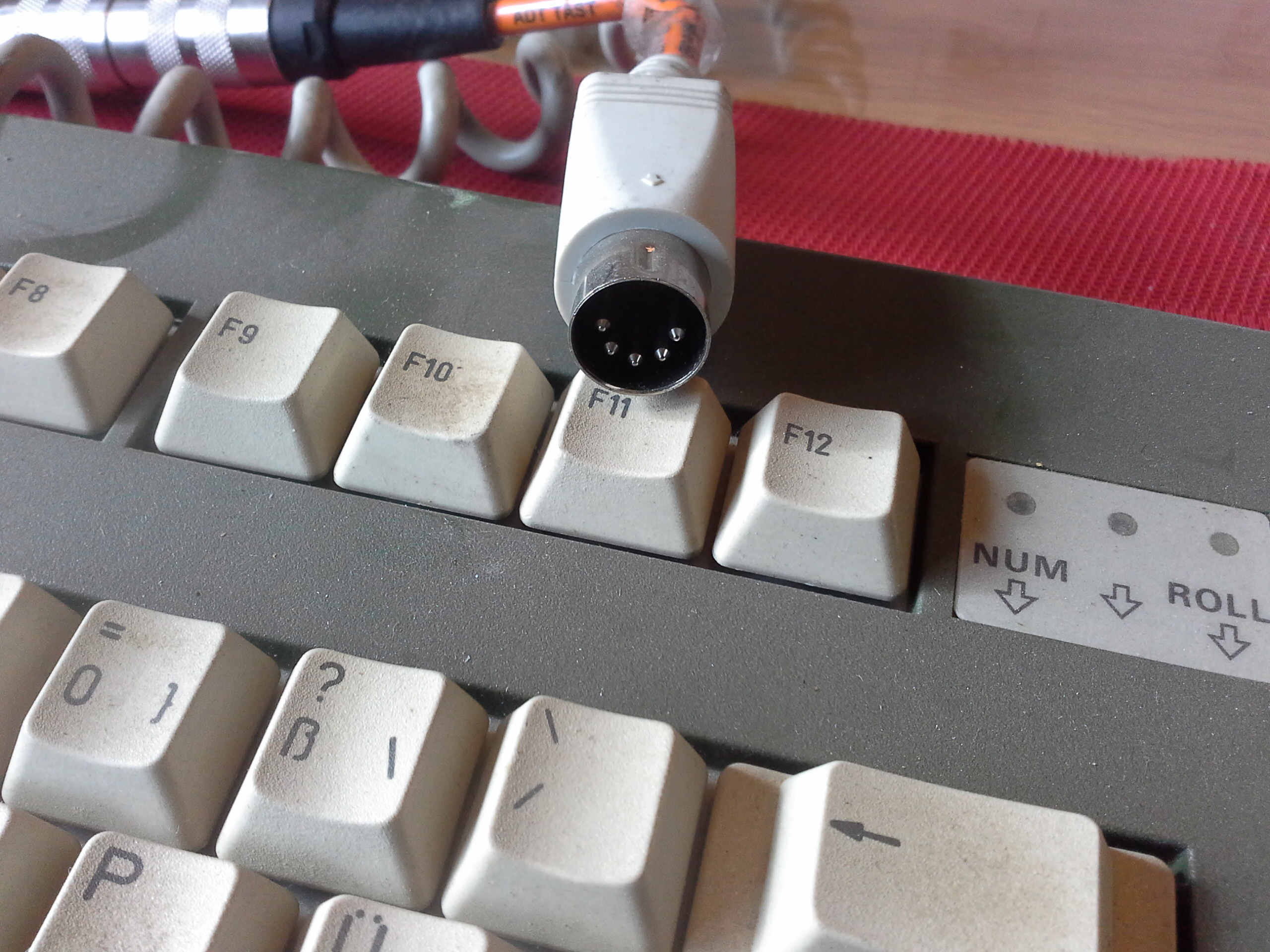 Tastatur, Dekorsky, Mod. DS 102W, mit 5 pol. Stecker + Adapterkabel