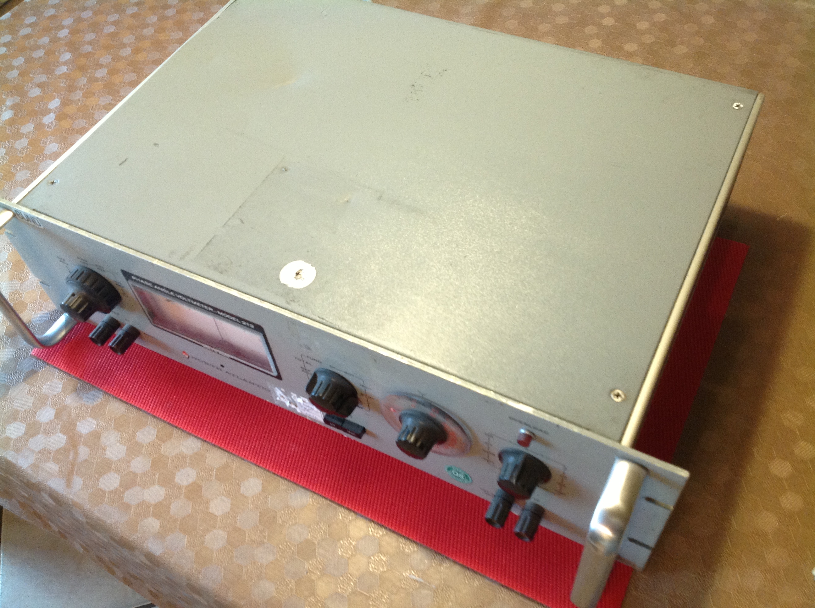 North Atlantic Phase Angle Voltmeter / Phasenwinkelvoltmeter Model 213