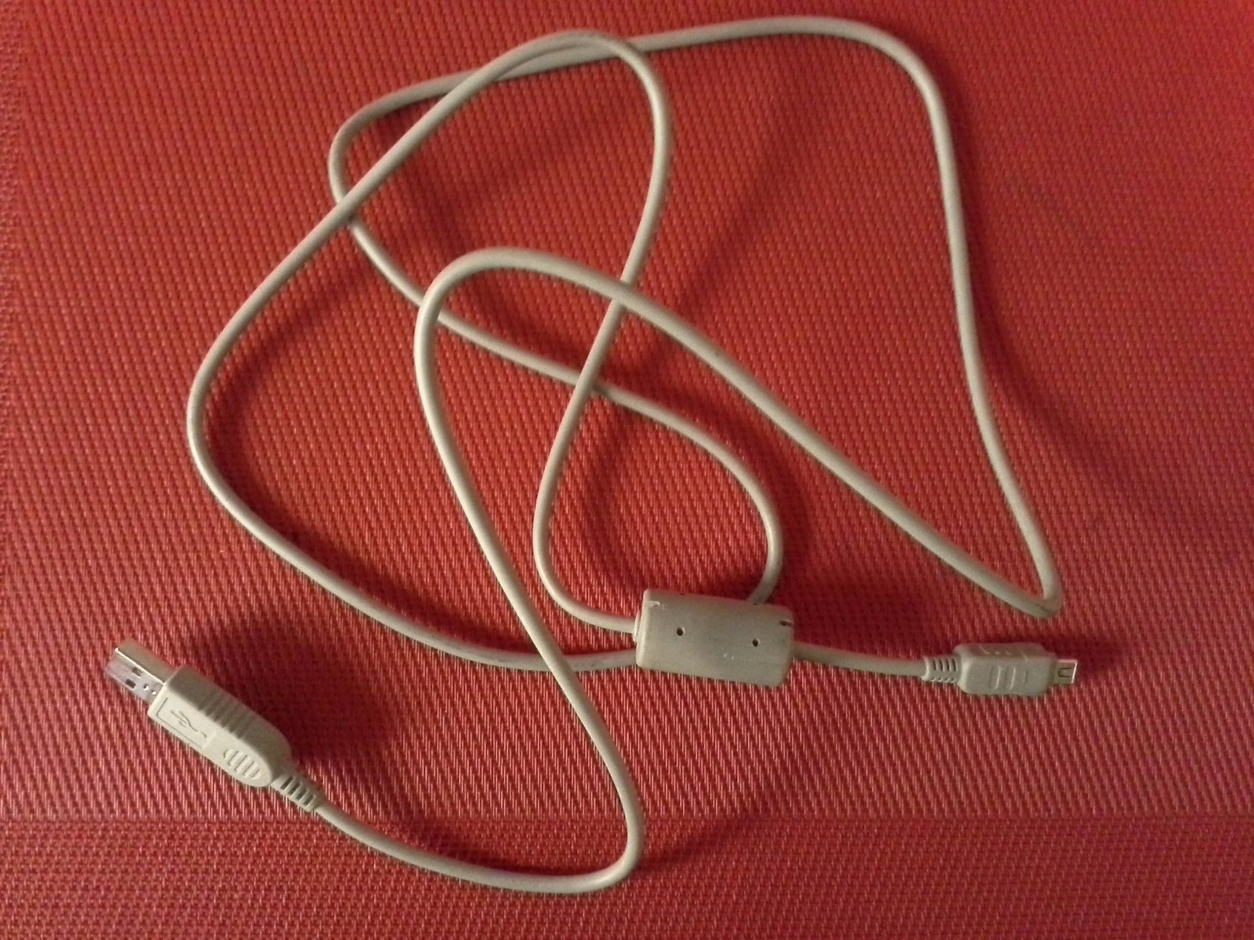 USB-Kabel Länge 1,35 m
