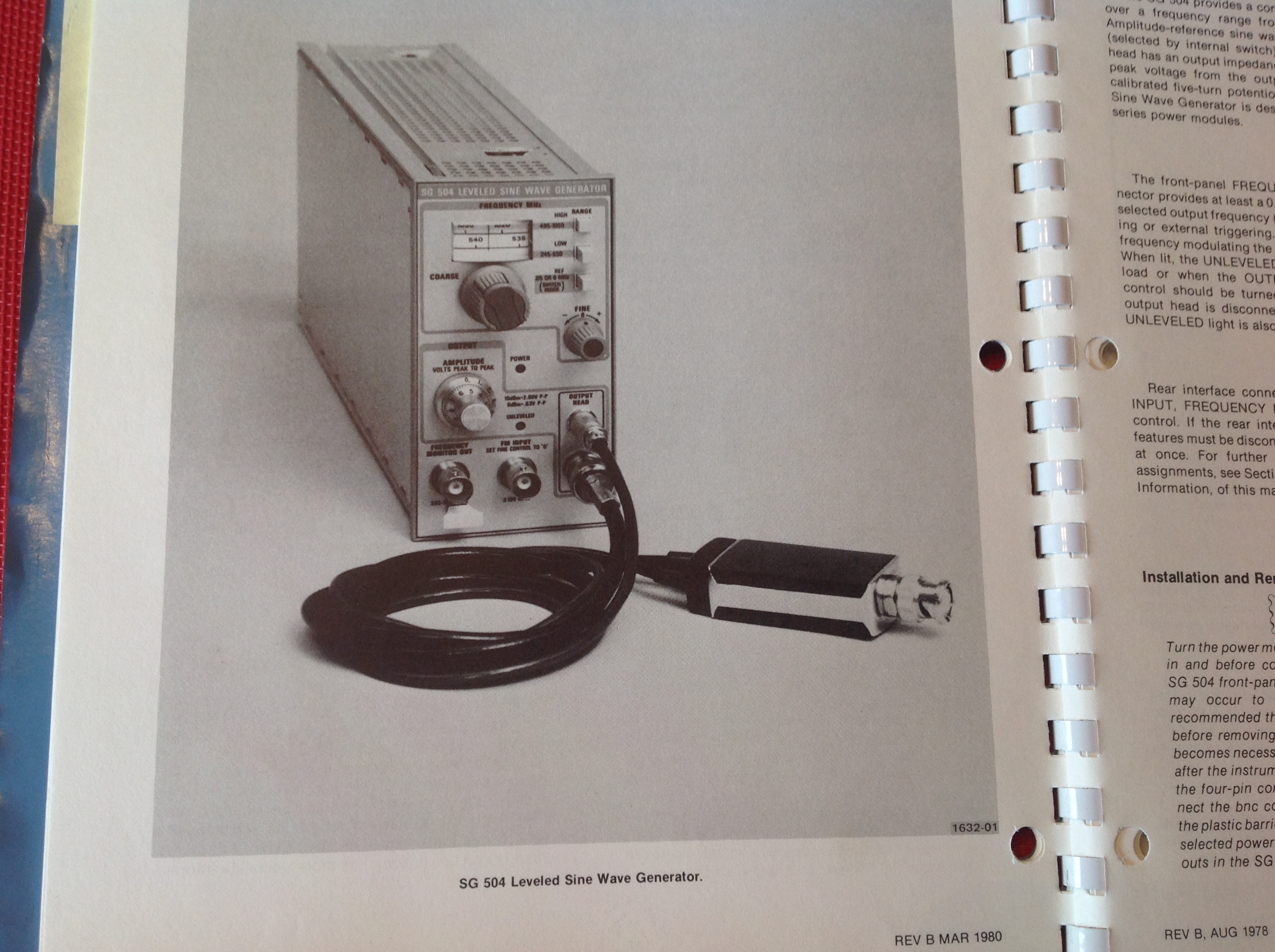 Tektronix SG 504 Leveled Sine Wave Generator