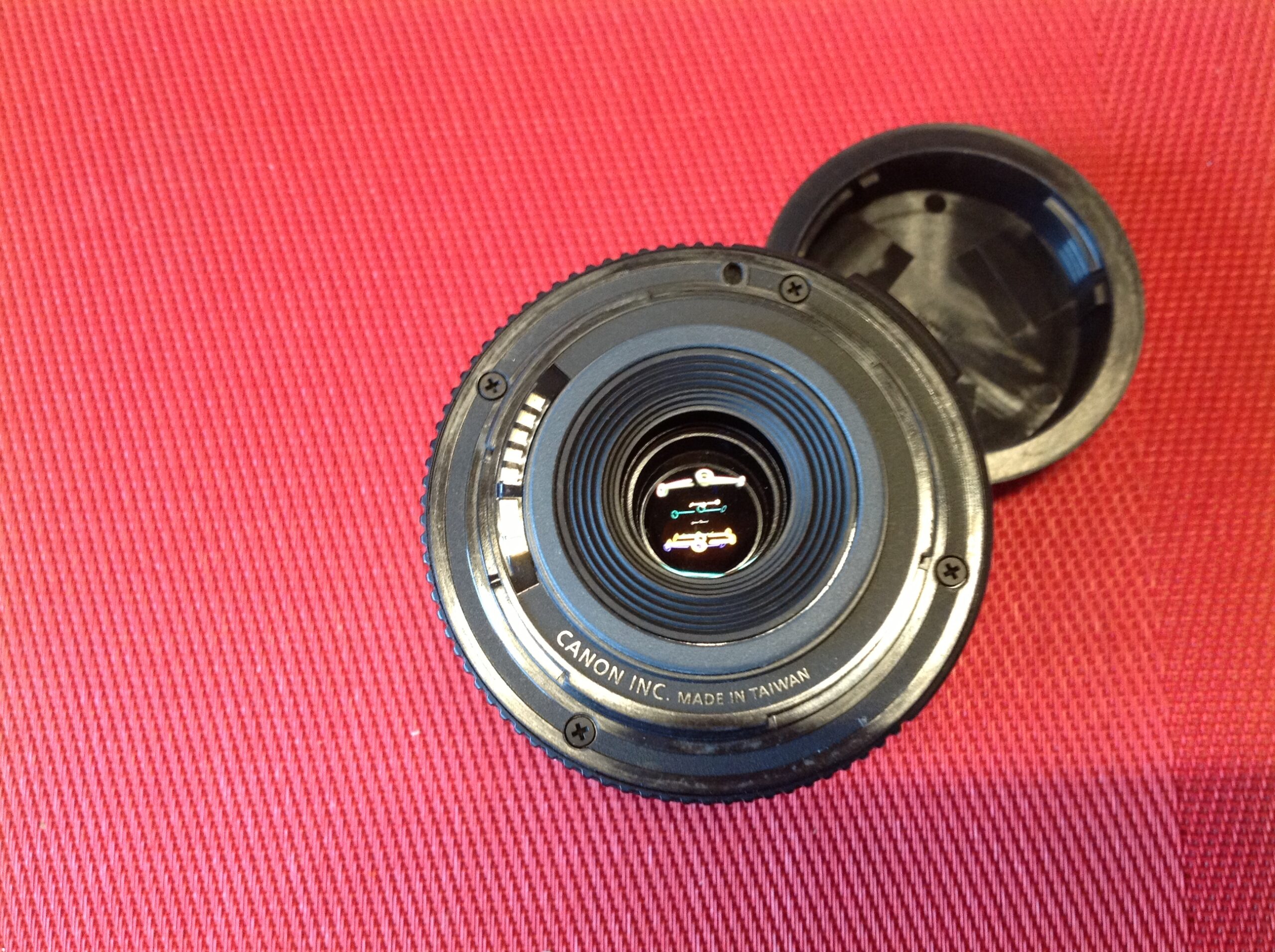 Canon Zoom Lens EF-S 18-55 mm 1:3.5-5.6 II 0.28m/0.9ft