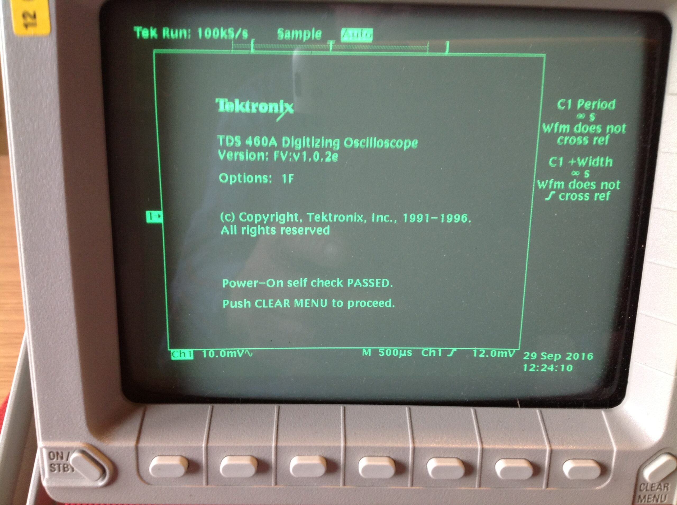 Tektronix TDS 460A Four Channel DigitizingOscilloscope 400 MHz