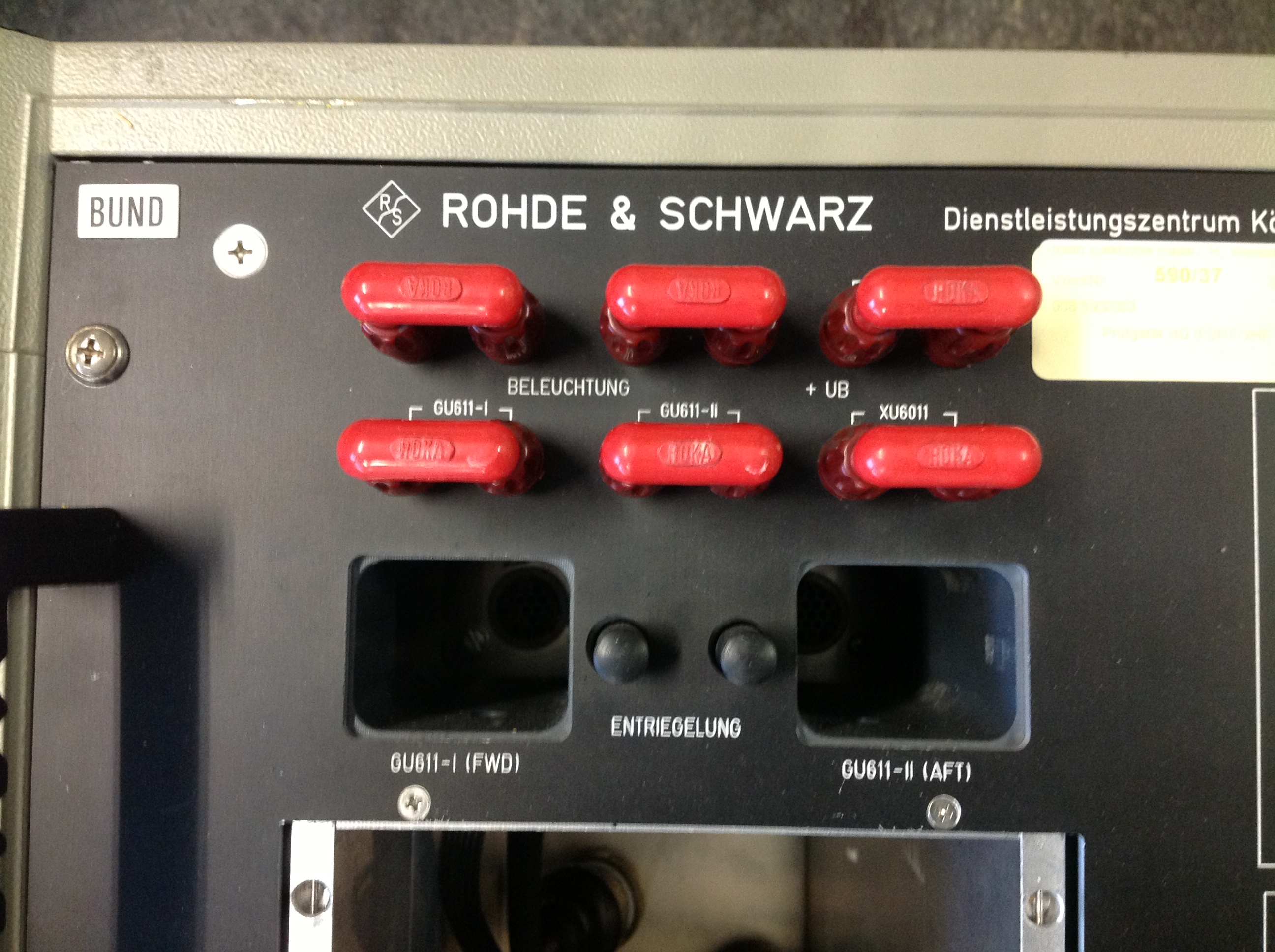 Rohde & SchwarzbPrüfausstattung HQII / XT 611 C3 / VAR 55 für Funkgerät Rohde & Schwarz XD 611
