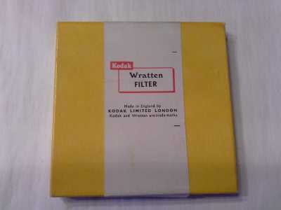 Kodak Wratten 25 filter