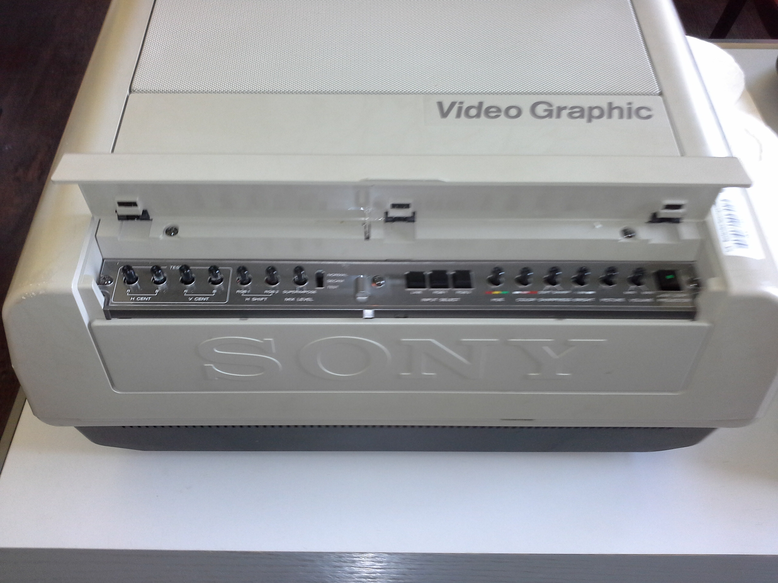 Videoprojektor Multimediaprojektor Multi Scan Sony VPH-1031QM