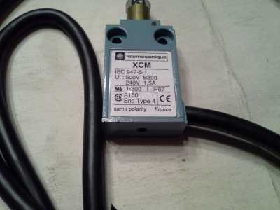 Telemecanique XCM Type 4 / Endlosschalter