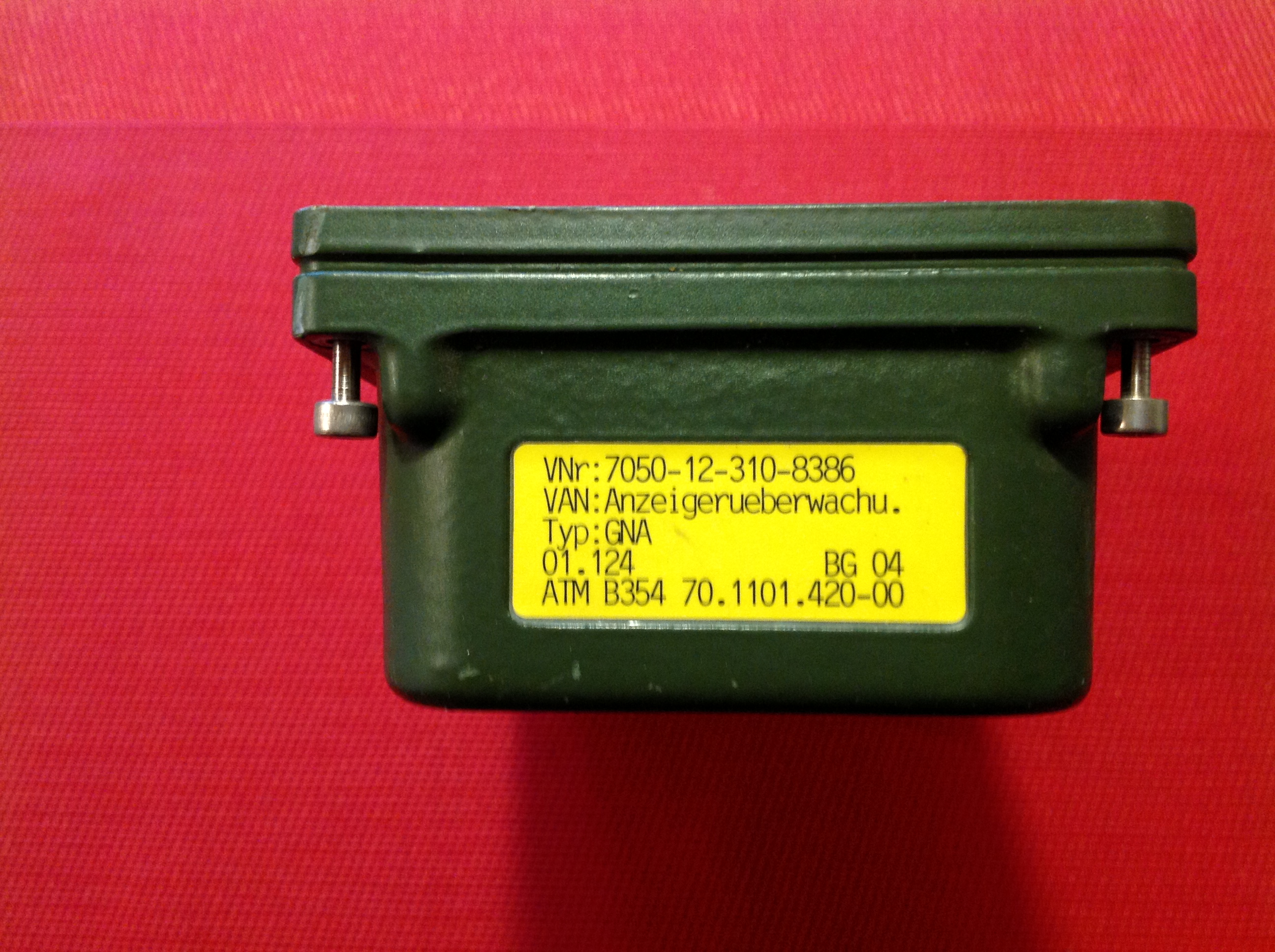 Militärischer Rechner ATM Typ MR 8020 Rechner Falke GNA Anzeigegeräteüberwachung