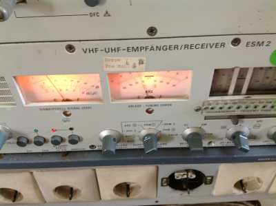 Rohde & Schwarz VHF-UHF-Empfangseinrichtung ET 001 25-1000MHz