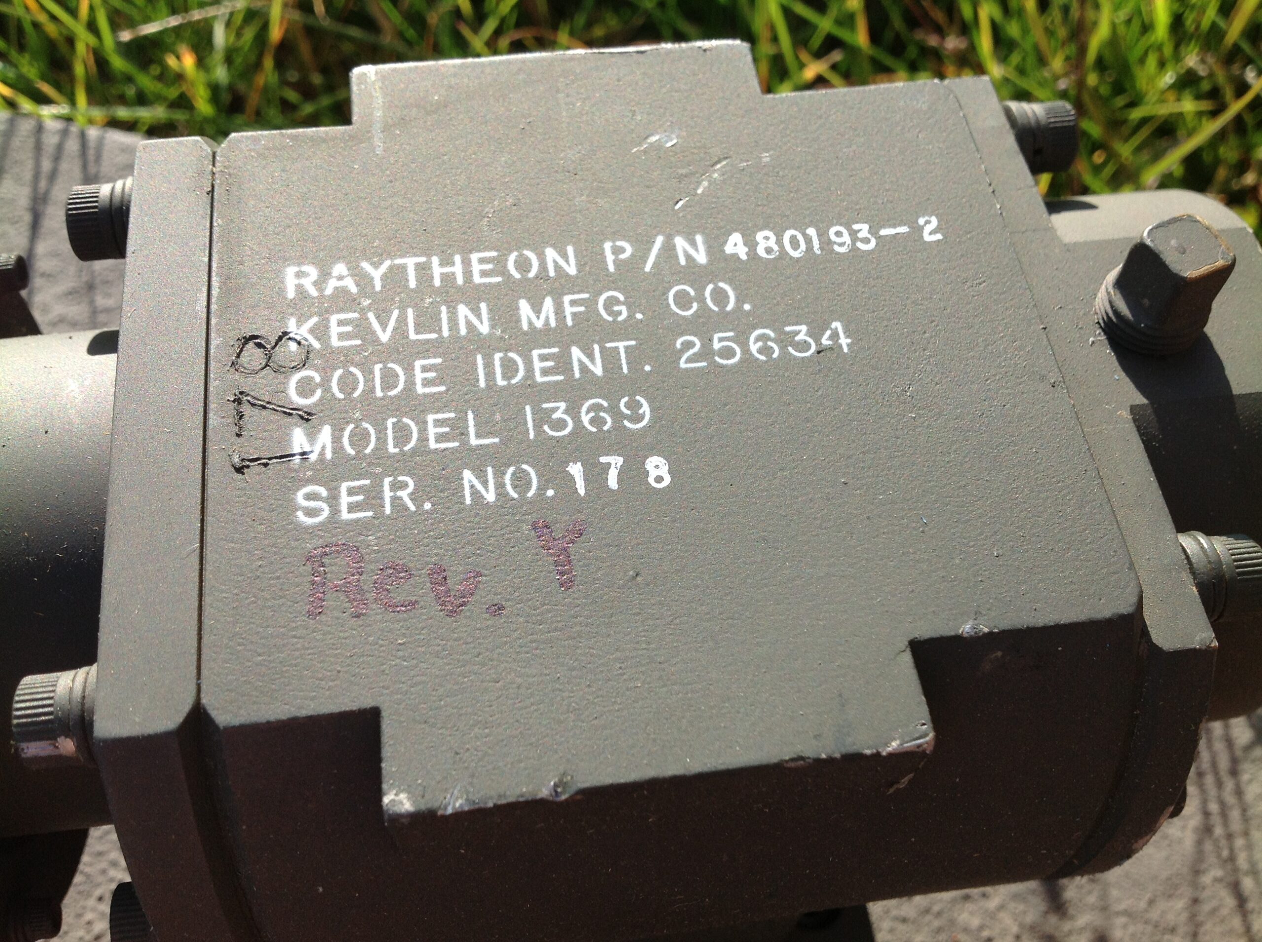Hohlleiter Ratheon Model 1369
