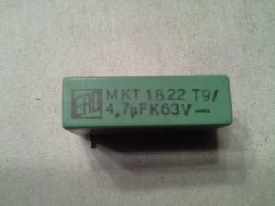 10 x ERO Kondensator MKT 1822 T9/4, 7mFK63V