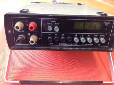 Digitalvoltmeter G-1002-500 VEB