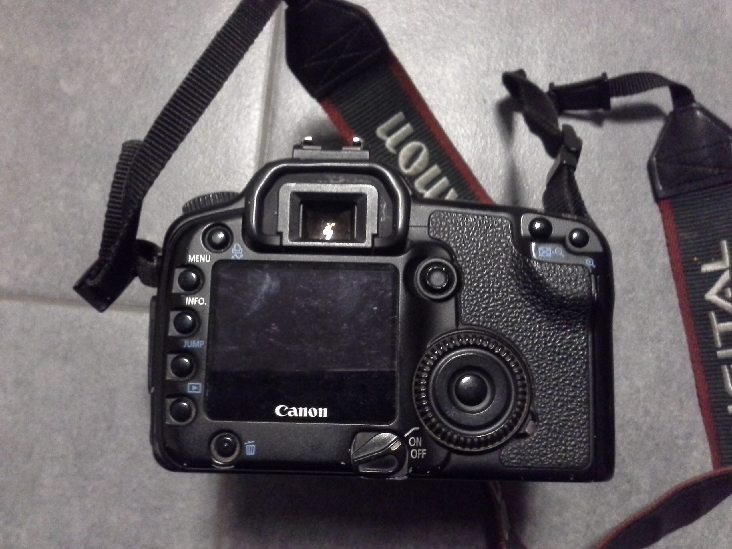 Digitalkamerasystem CANON Typ EOS 30D mit viel Zubehör