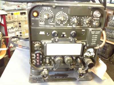 Funkgerät Receiver-Transmitter Radio RT-323A/VRC-24