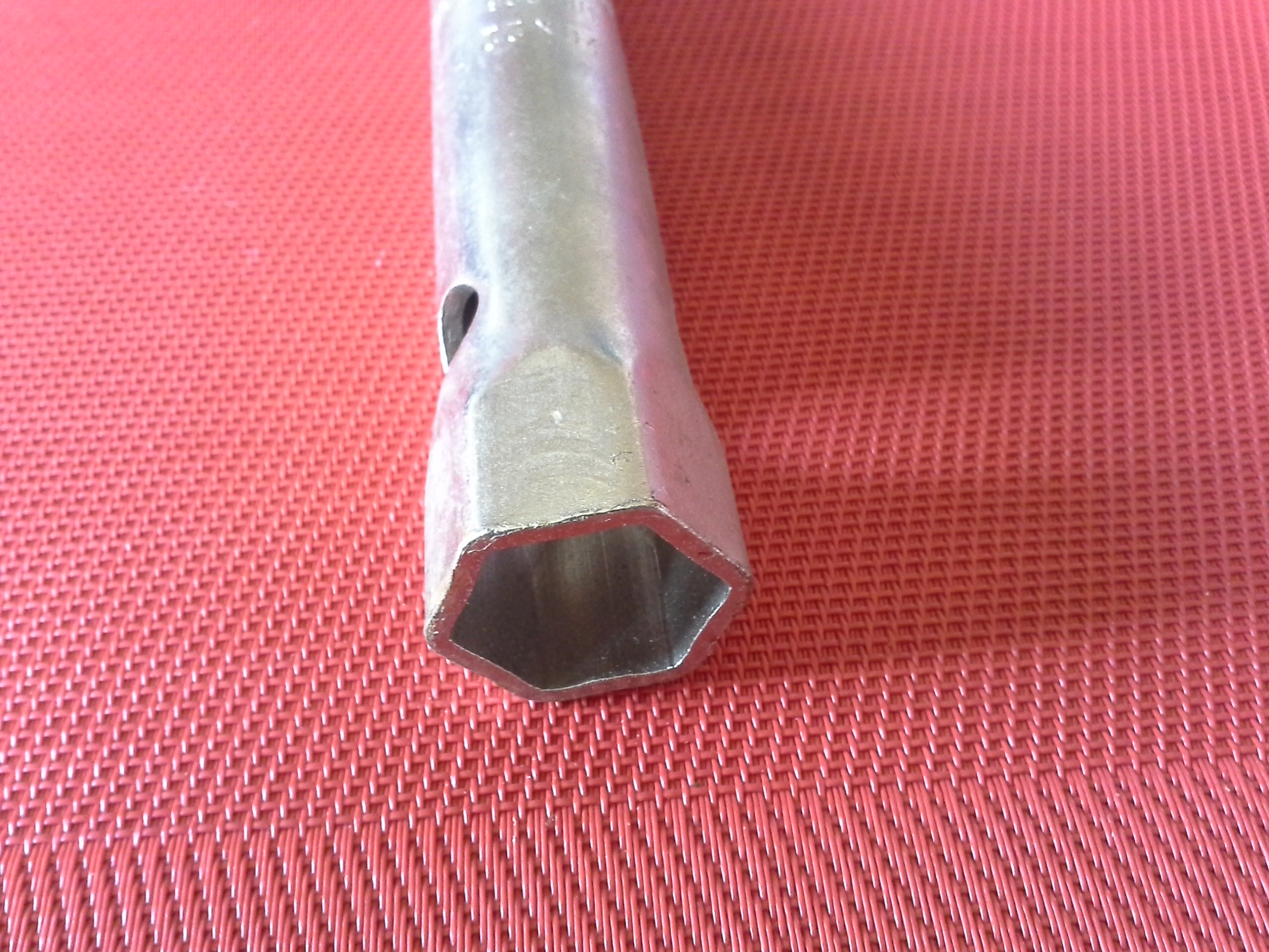 Sechskant-Rohr-Steckschlüssel 20x22 mm DIN 896 B