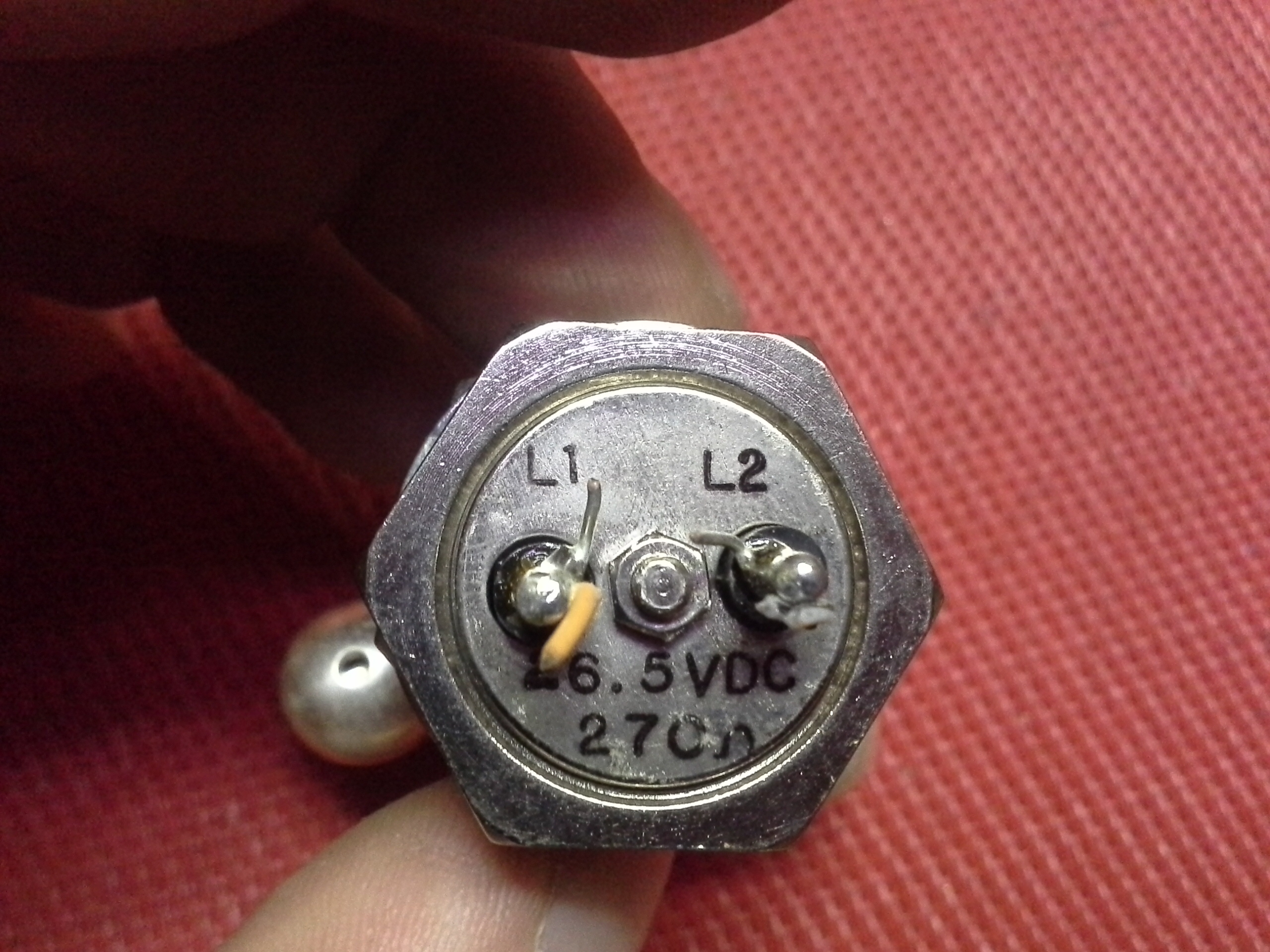Vakuum HF-Relais Rohde &amp; Schwarz 26,5V Typ RJ4B-26N930 (Silber)