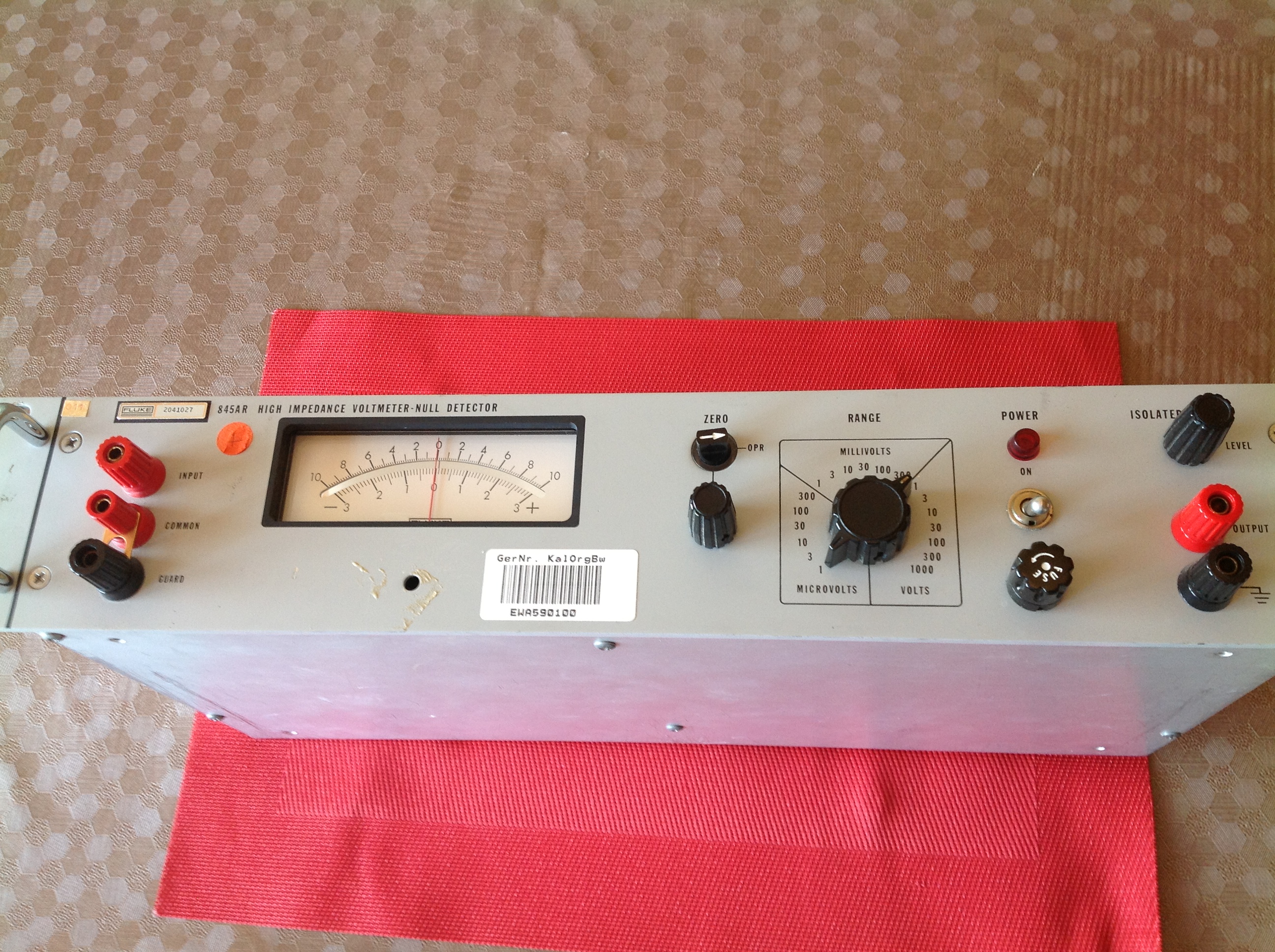 Fluke 845AR High Impedance Voltmeter-Null Detector