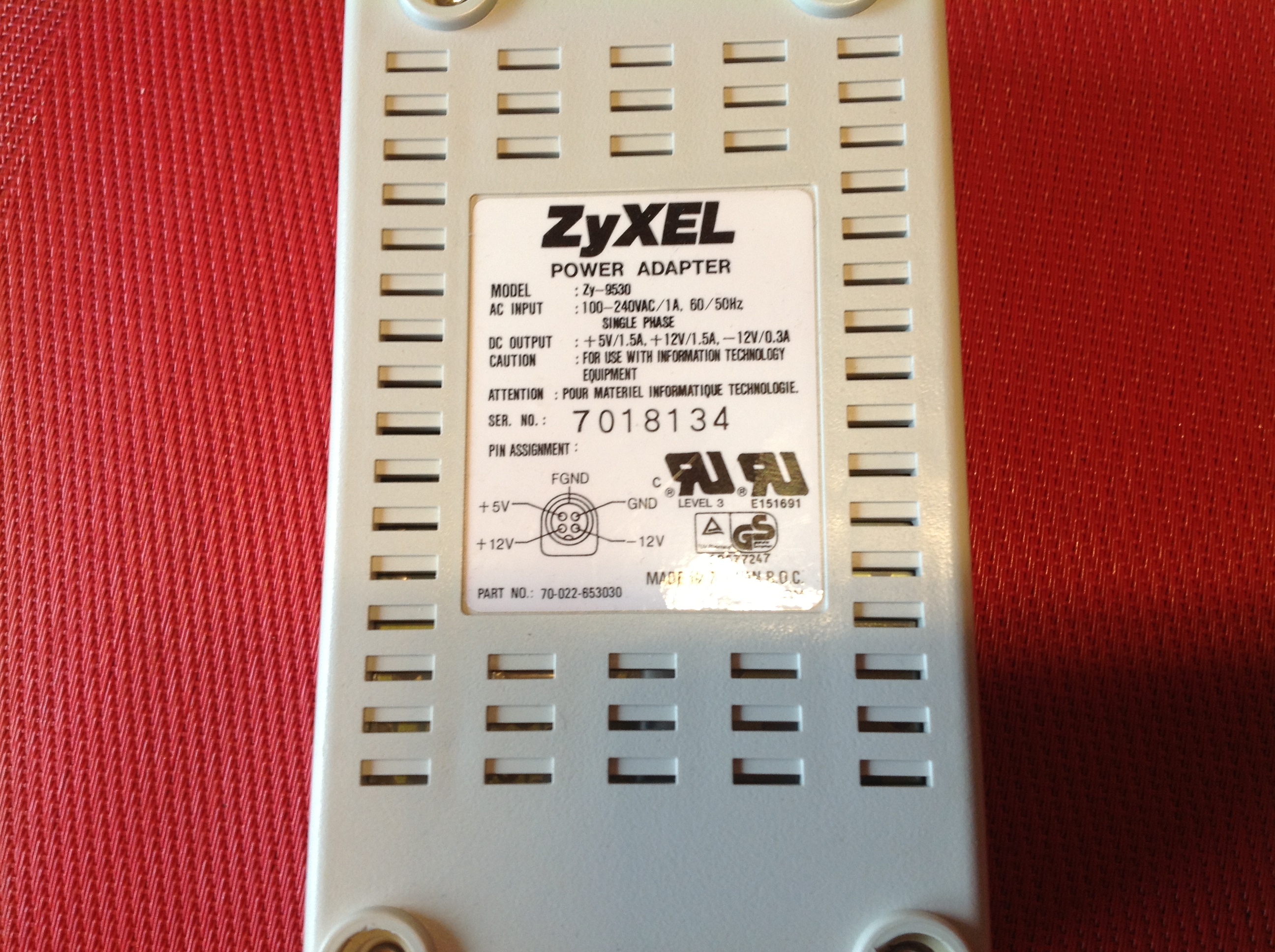 ZyXel Power Adapter Mod. Zy-9530