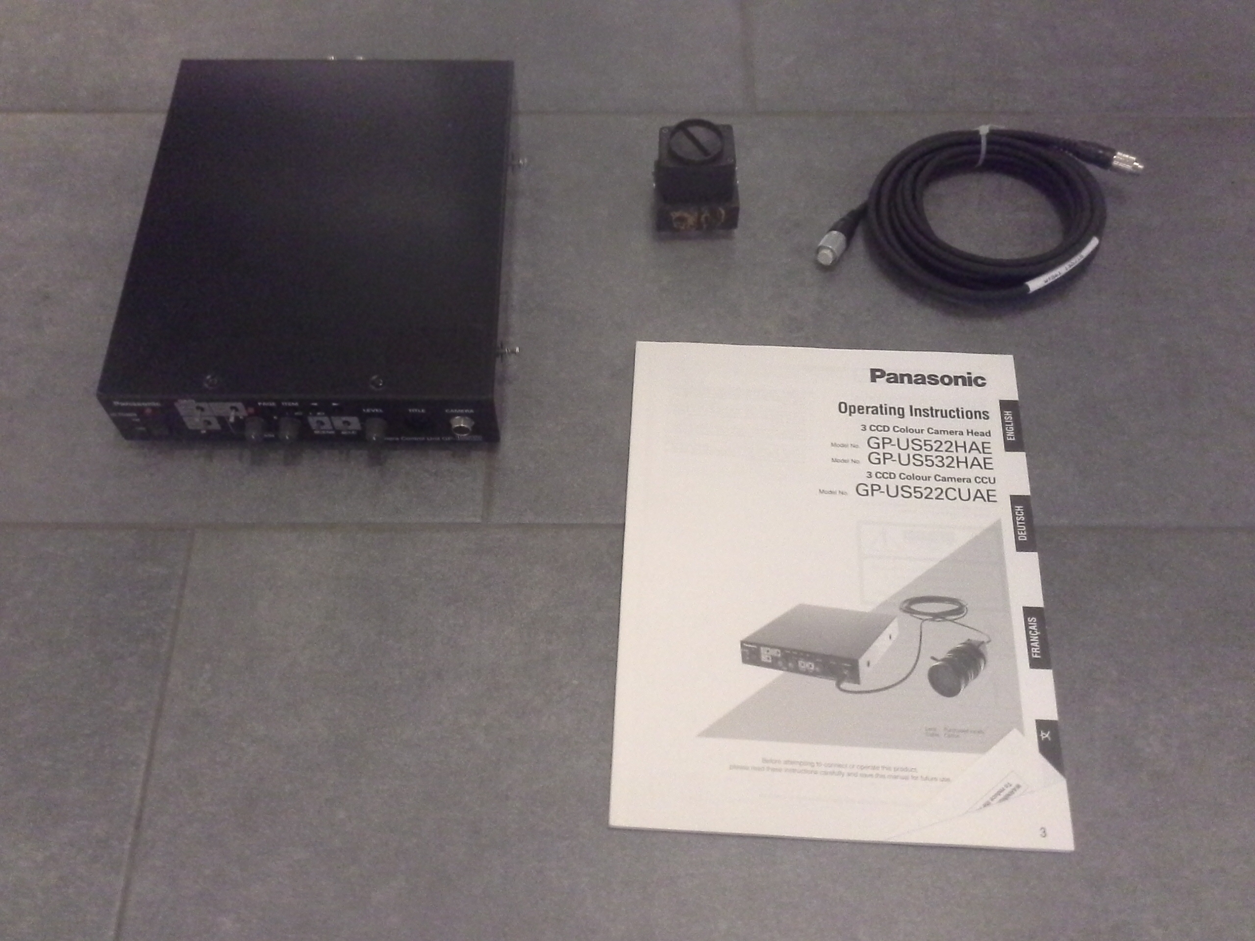 3-CCD Farbkamera Panasonic Typ GP-US522CUAE