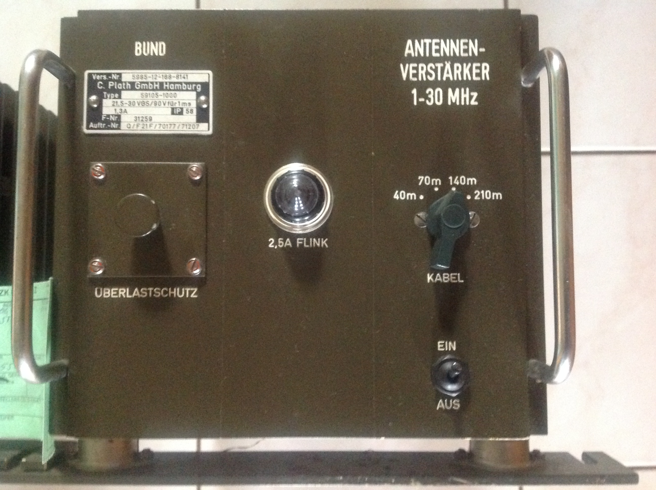 Antennenverstärkeranlage AVS 59105