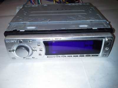 Sony CD Tuner Autoradio CDX-F7500