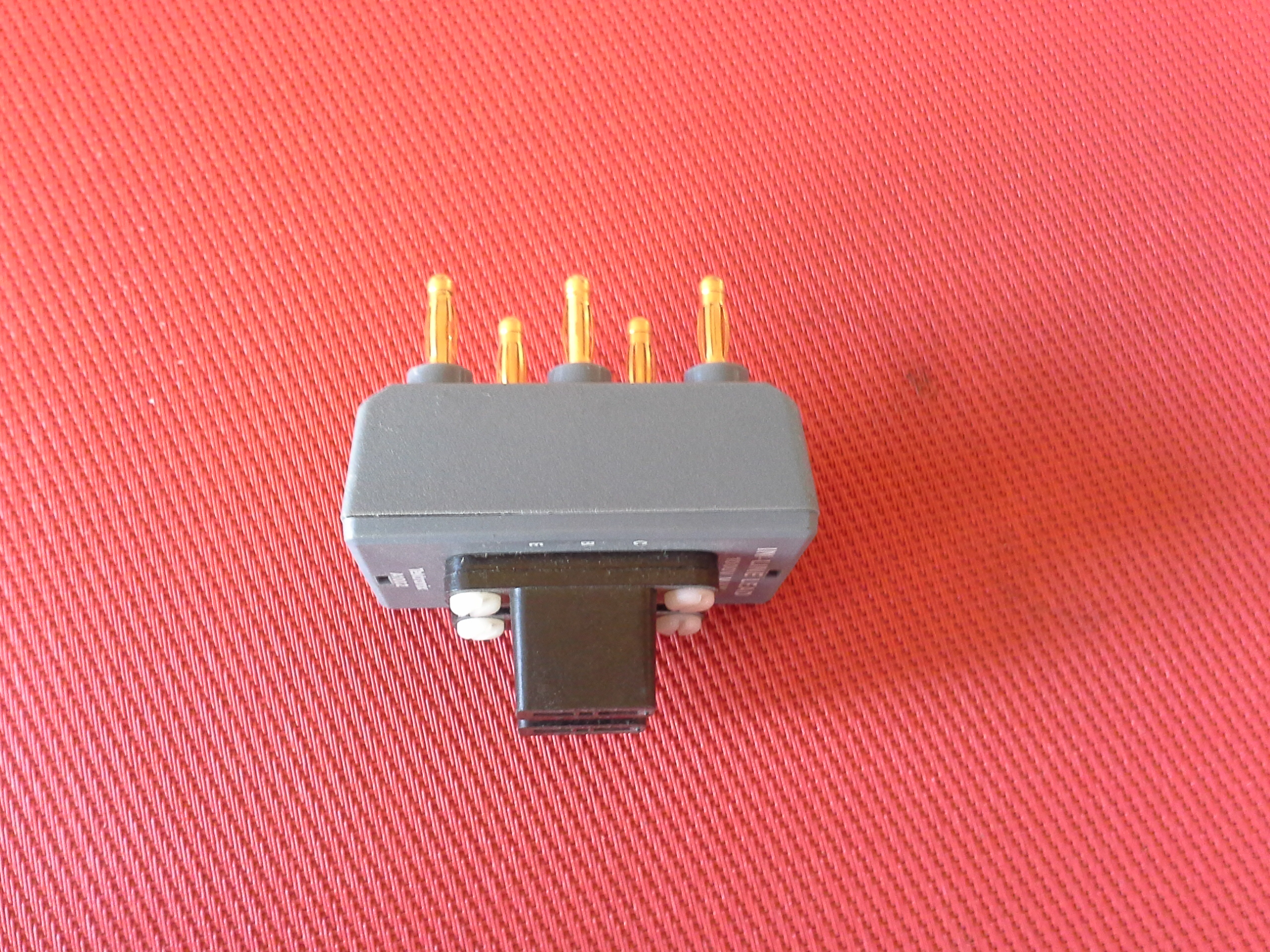 Tektronix A1002 In-Line-Transistor-Adapter