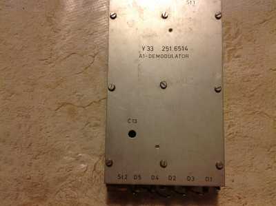 Rohde & Schwarz VHF-UHF ET 001 Empfänger ESM2 Einbauteil Y33 A1-Demulator
