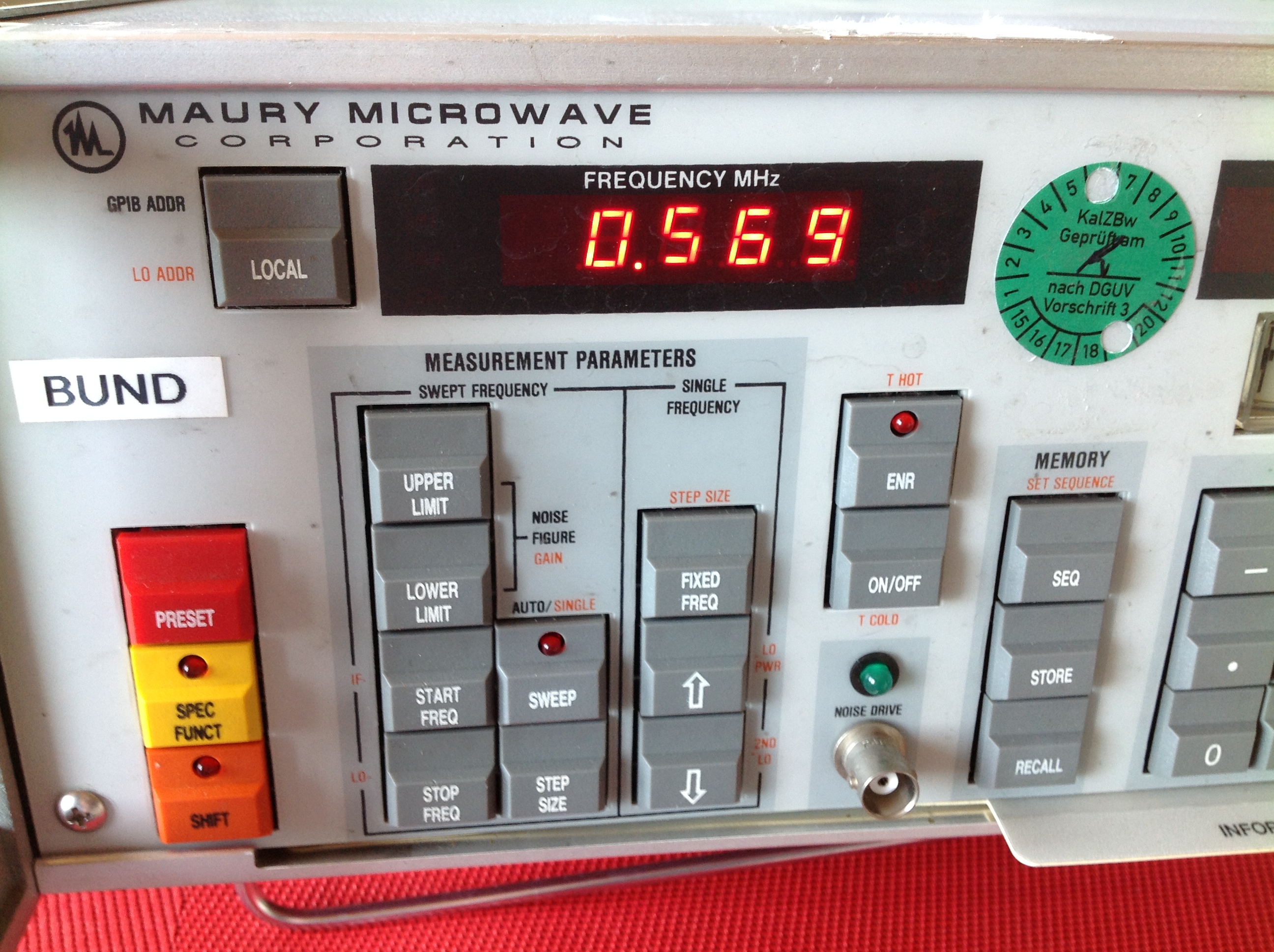 Maury Microwave Noise Gain Analysator MT 2075C