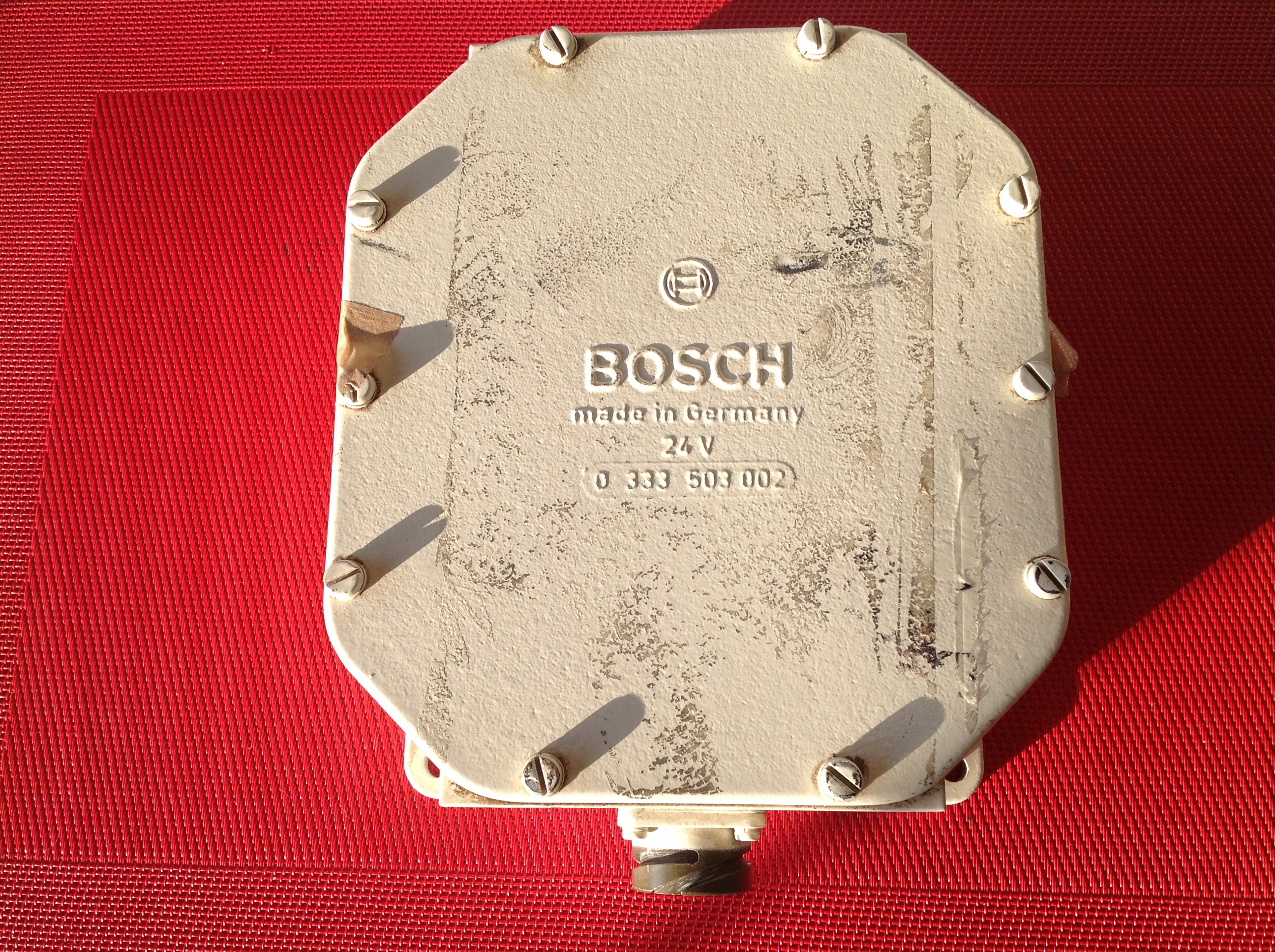 Bosch Relaisbaugruppe 24 V
