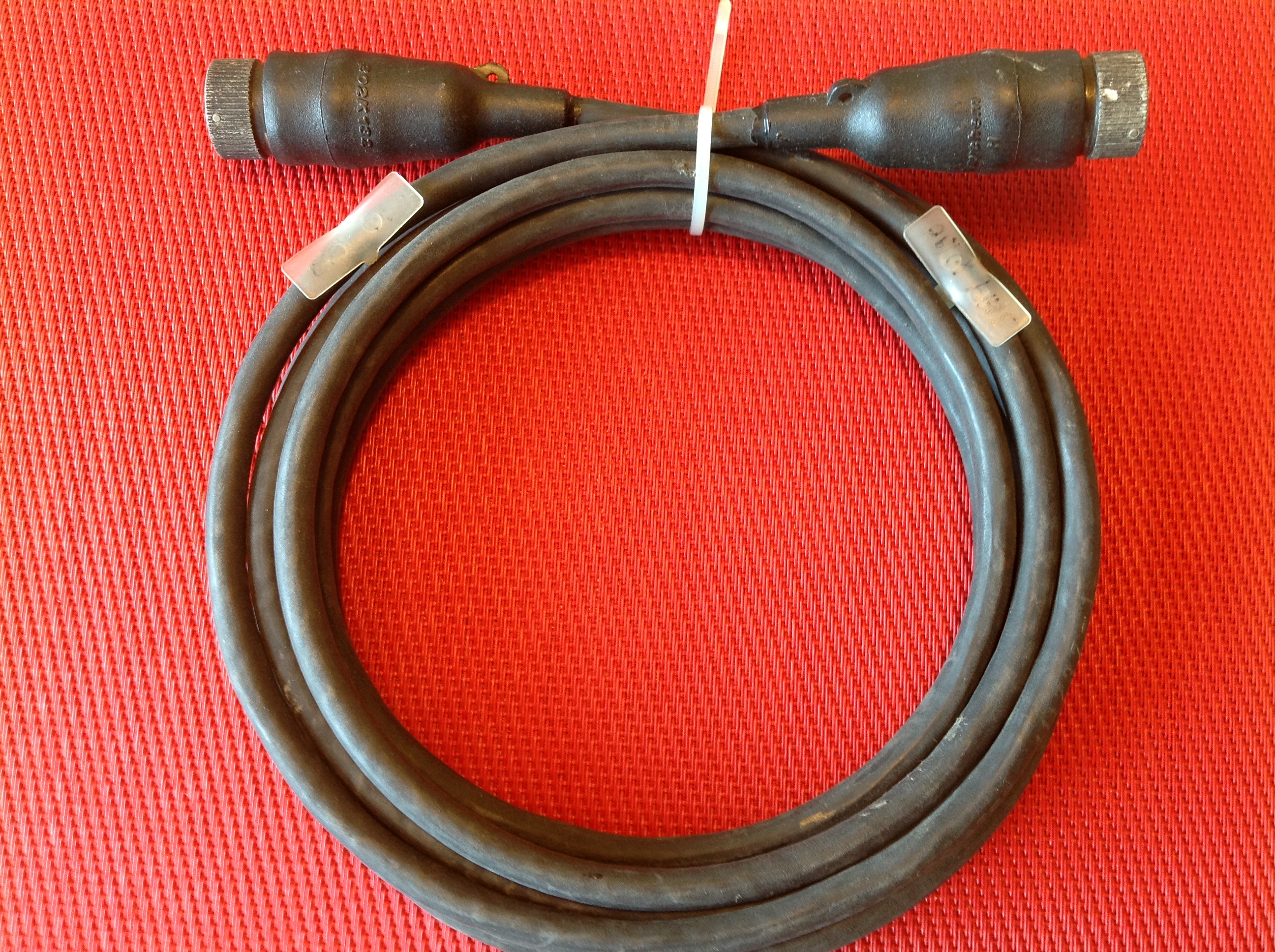 Kabel für Funkgeräte SEM 70/80/90 mit NF-10 Stecker