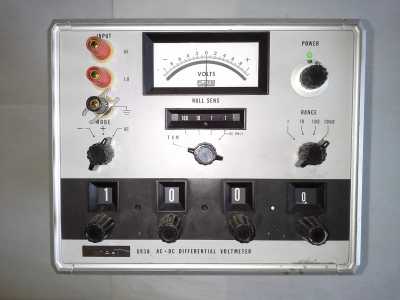 Fluke 893A AC/DC Differential Volmeter 0,001-1100Vmax.