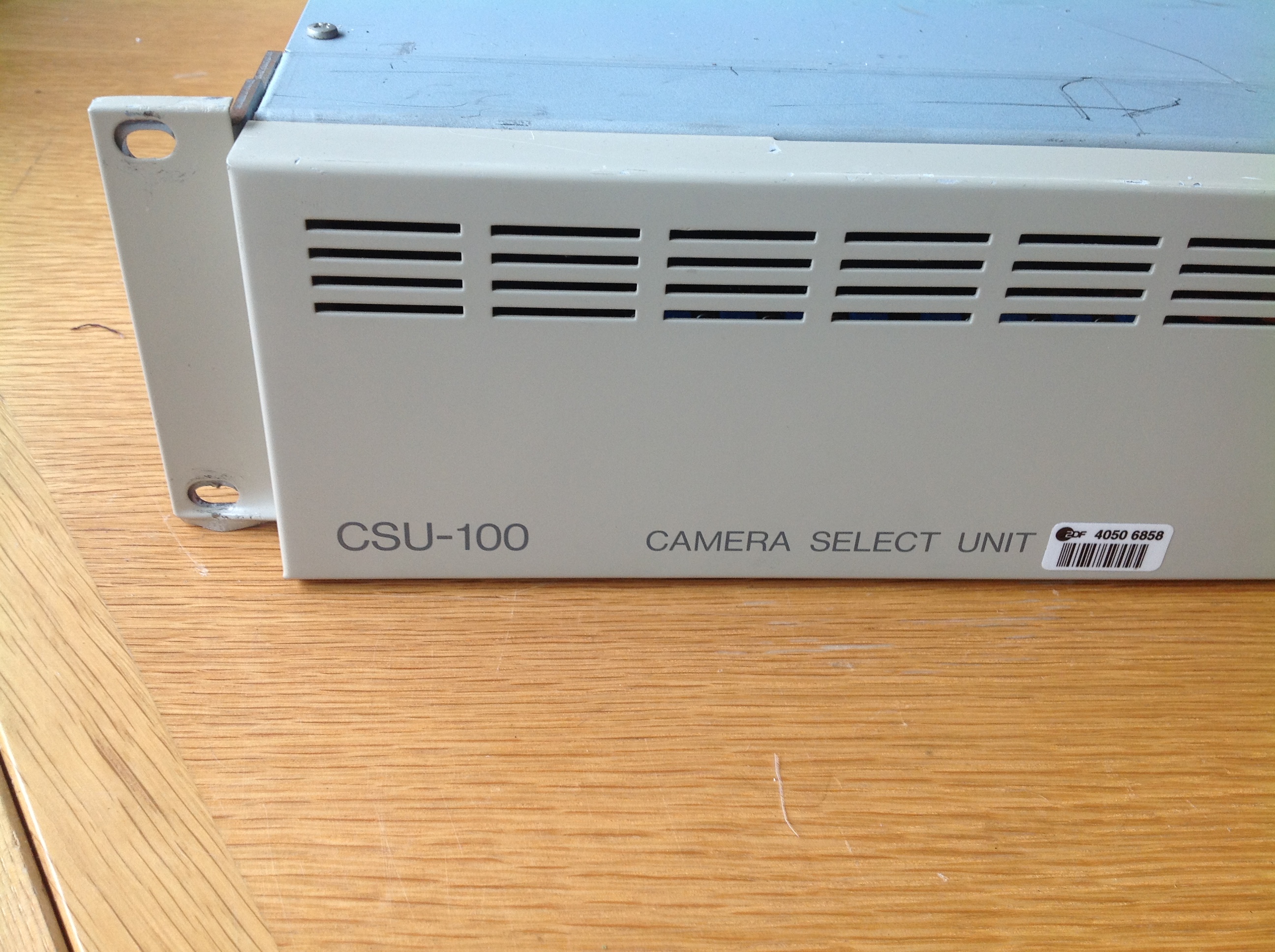 Ikegami CSU-100 Camera Select Unit