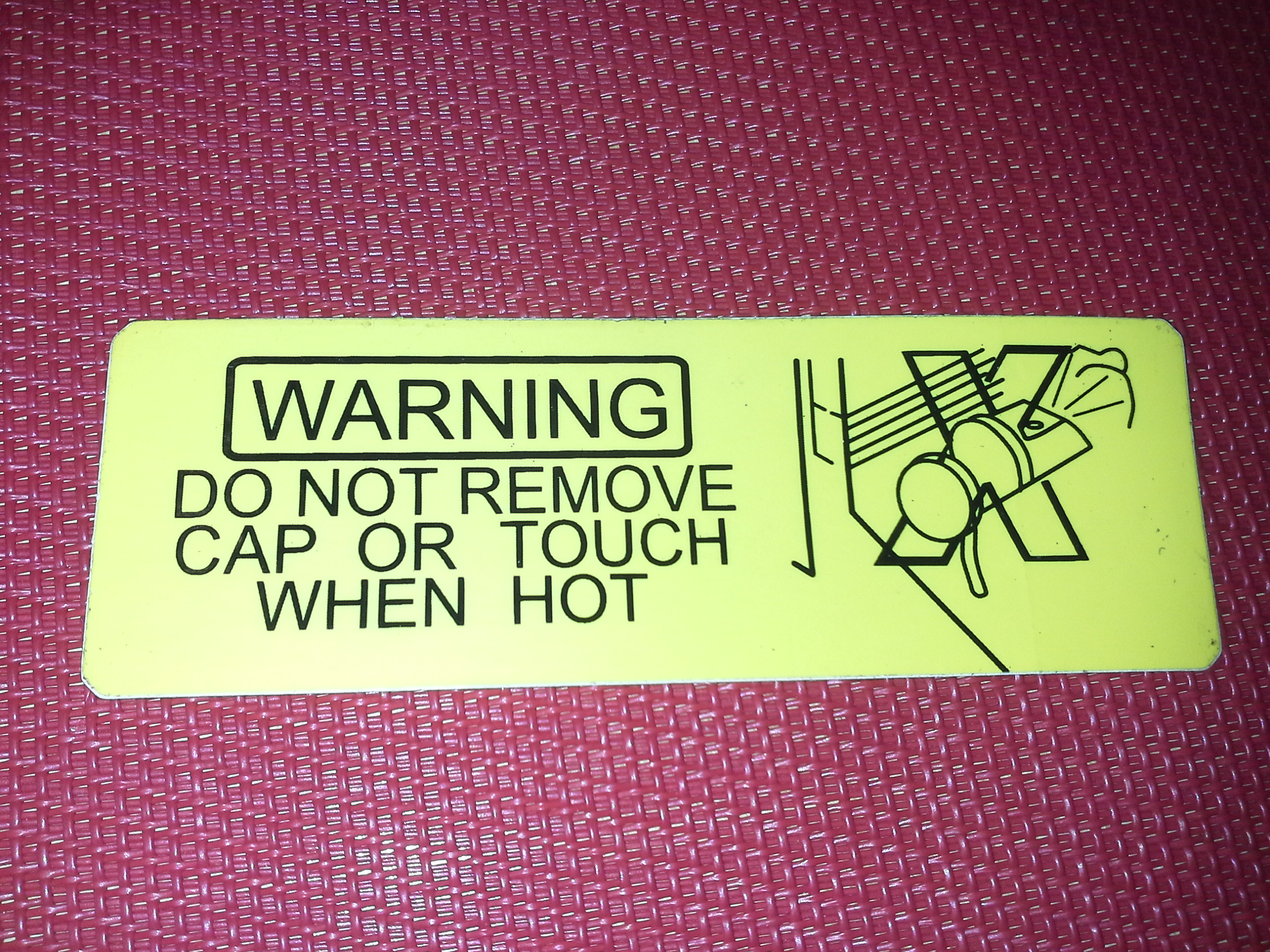 Warnschild - Do not remove cap or touch when hot für Hummer 1