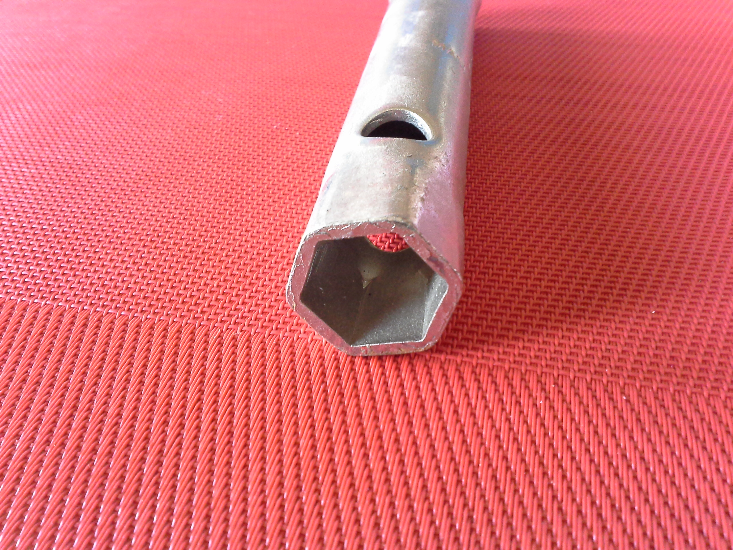 Sechskant-Rohr-Steckschlüssel 20x22 mm DIN 896 B