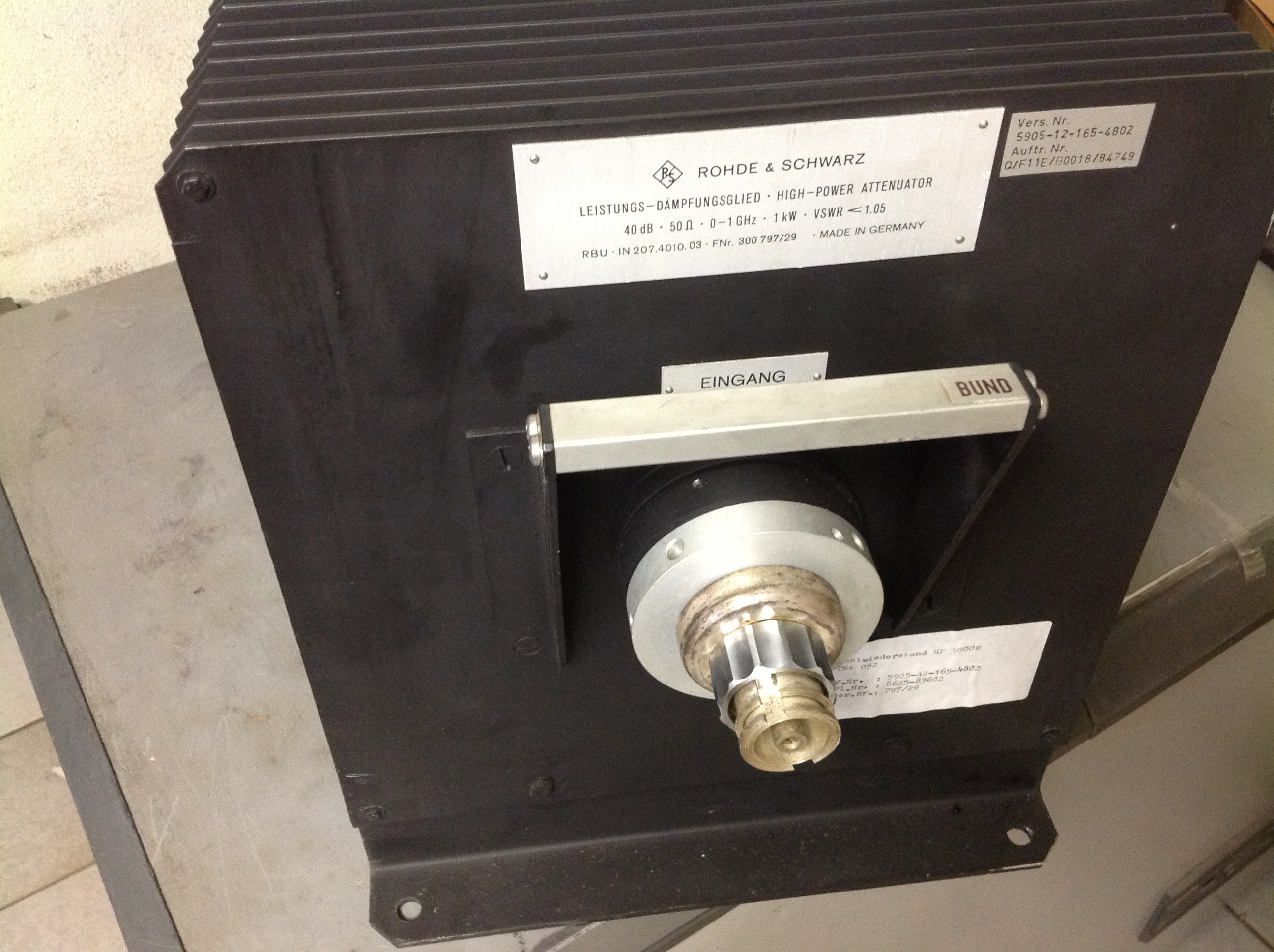 Rohde &amp; Schwarz 1 KW Leistungs-Dämpfungsglied . High-Power Attenuator