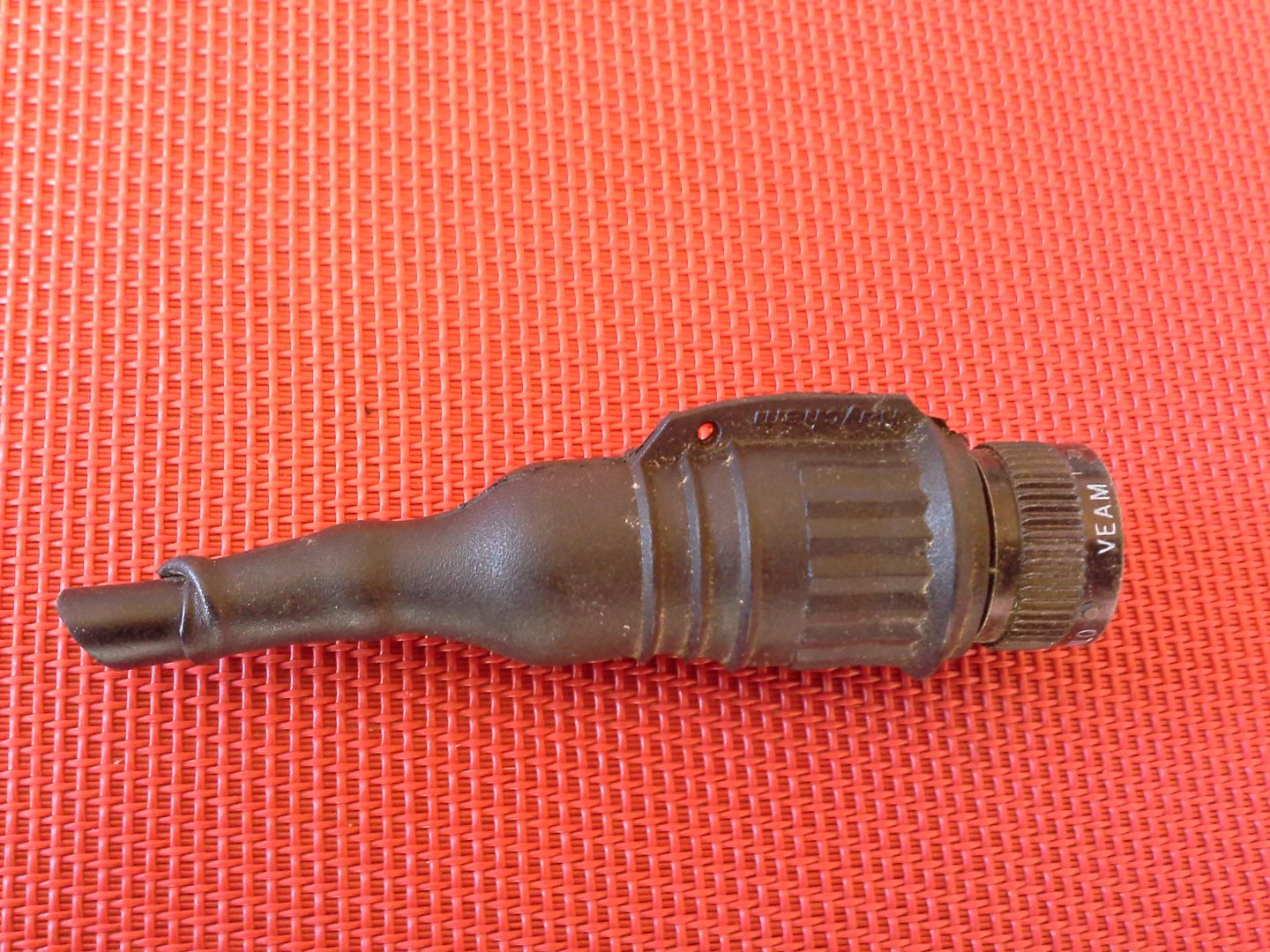 NF-10 Stecker gerade