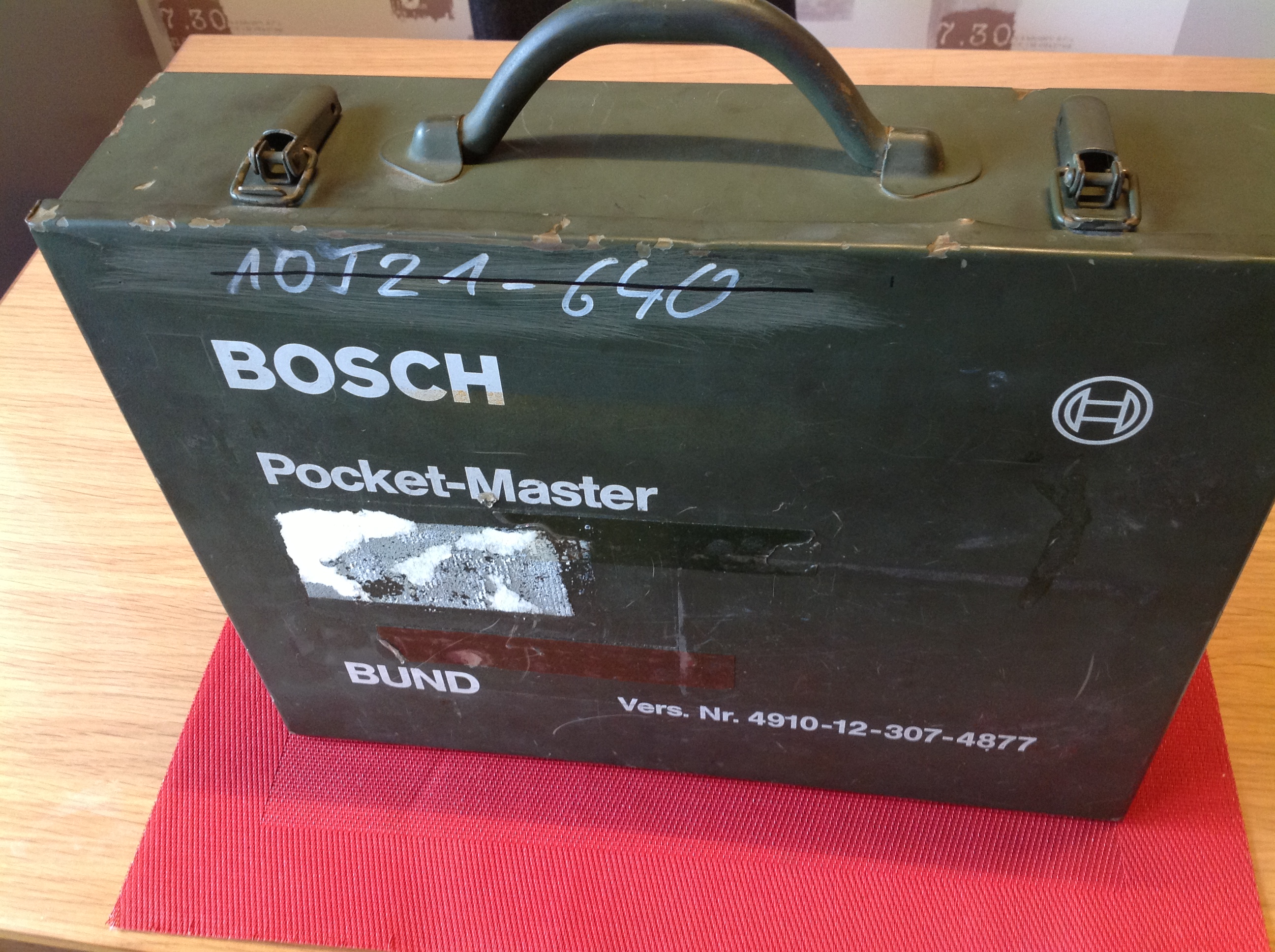 Bosch Pocket Master KTE 200