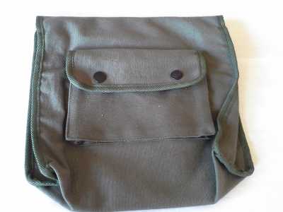 Bordtasche mit 2 Innenfächern und 1 kleine Außentasche 27 x 21cm