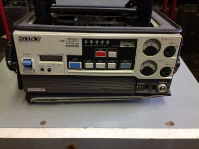 Sony Tragbarer Video-Cassettenrecorder VO-6800PS