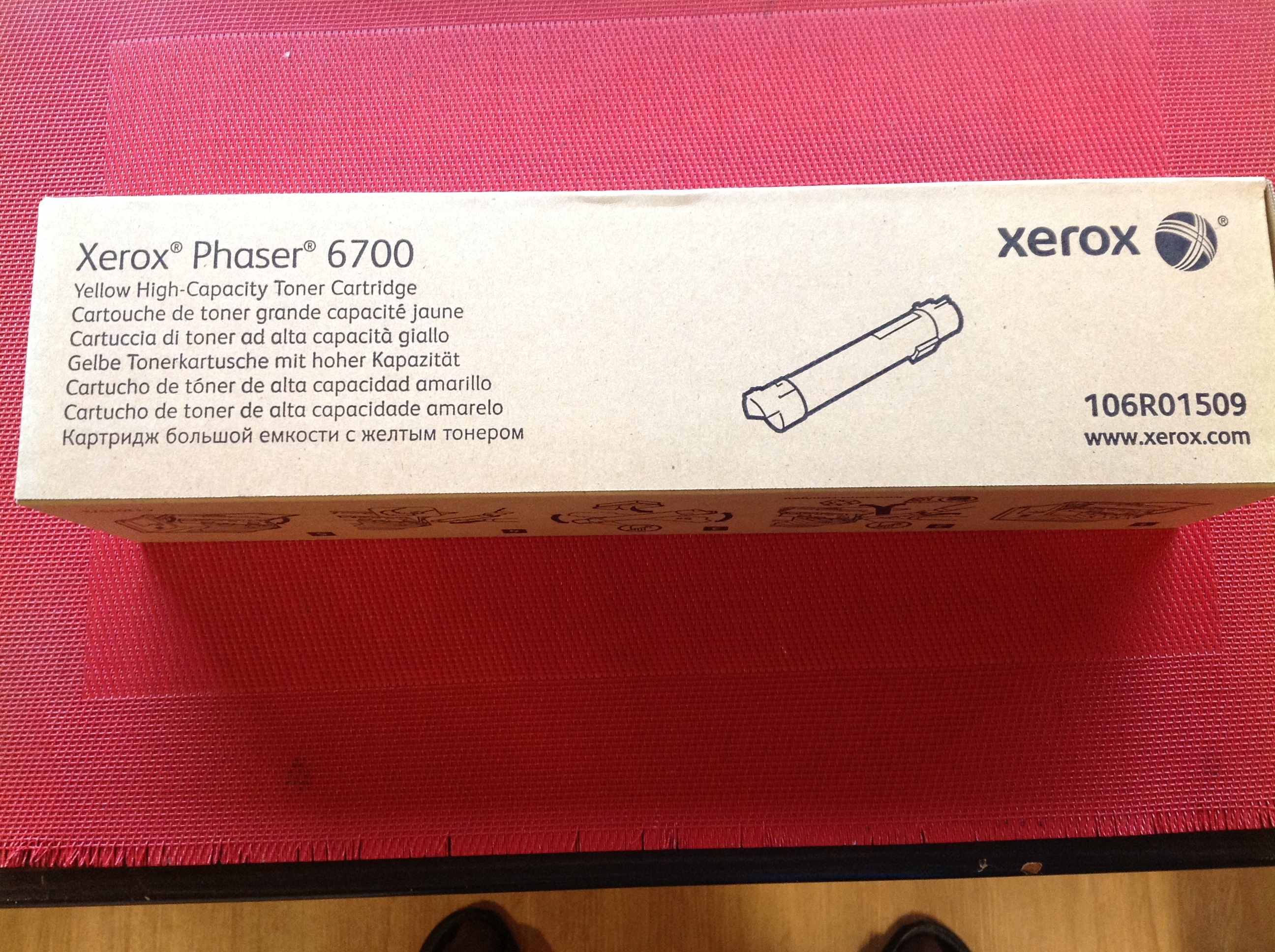 Xerox 106R01509 Phaser 6700, Yellow Toner