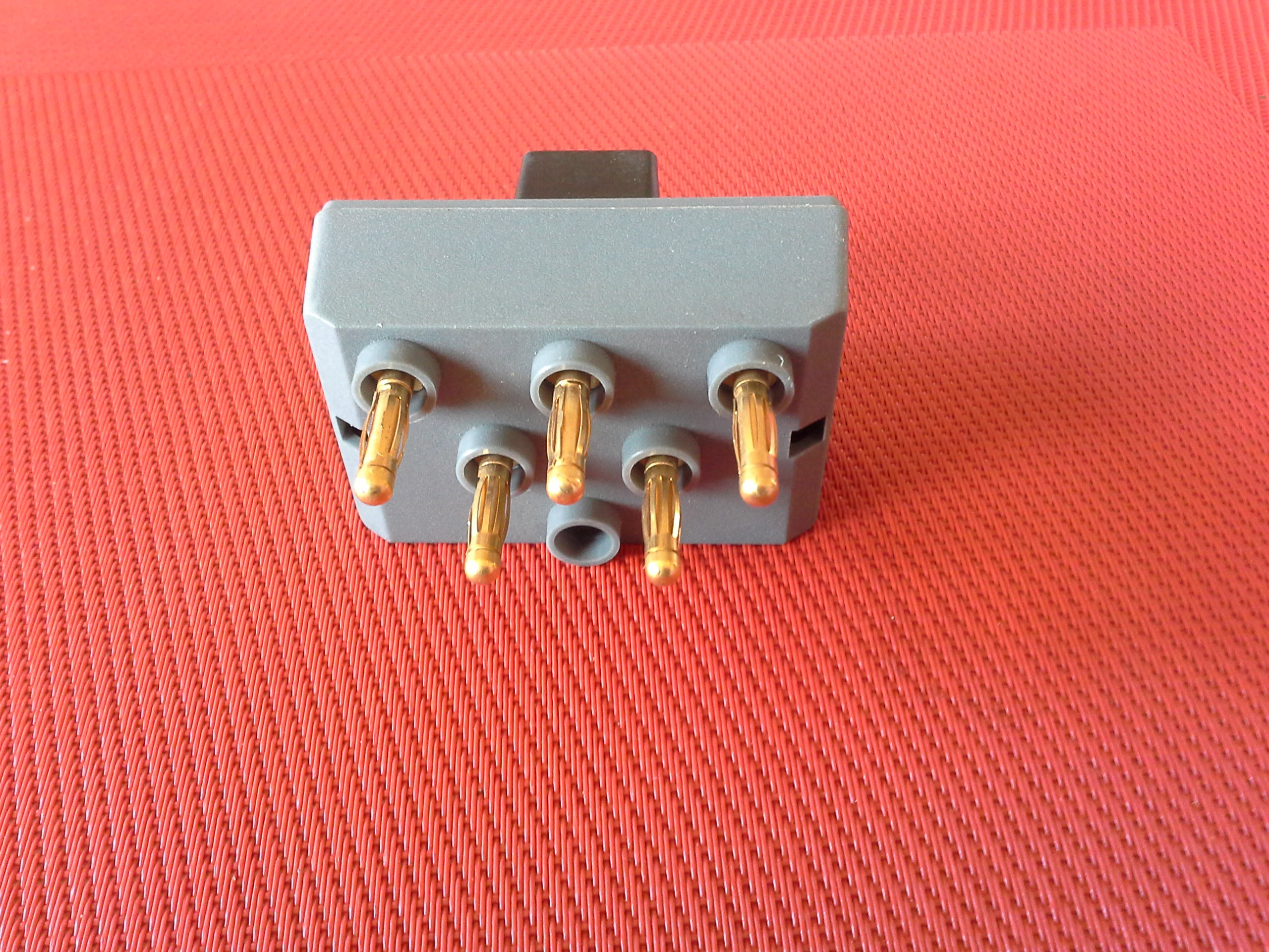 Tektronix A1002 In-Line-Transistor-Adapter
