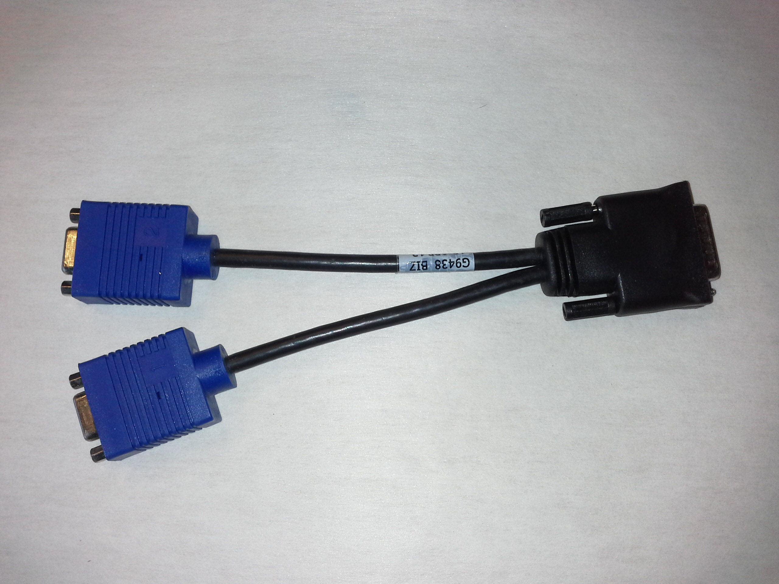 DMS-59 auf Dual VGA Kabel - Y Splitter